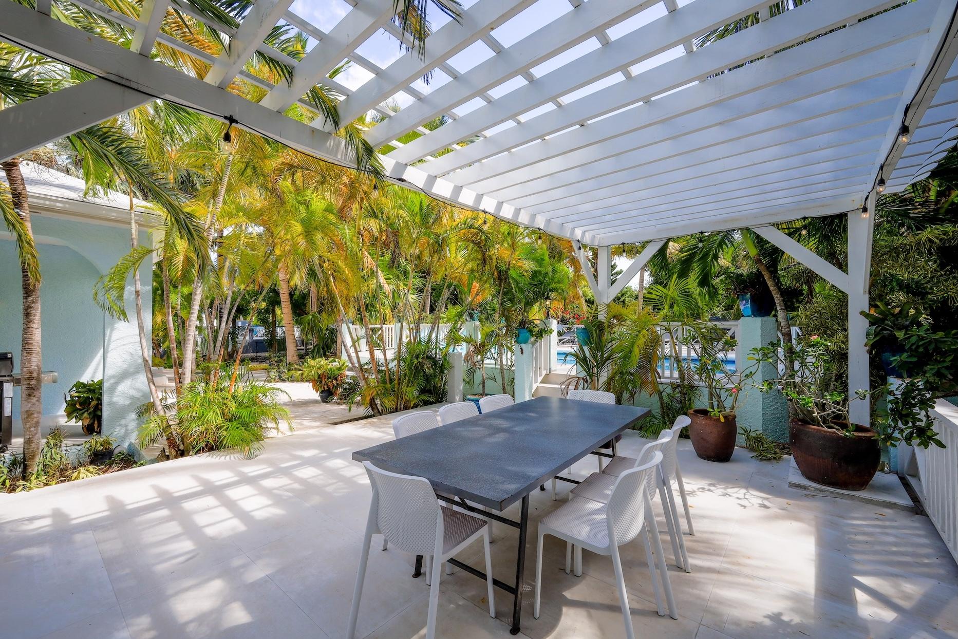 VILLA TROPICA SANDPIPER AVENUE-LEEWARD