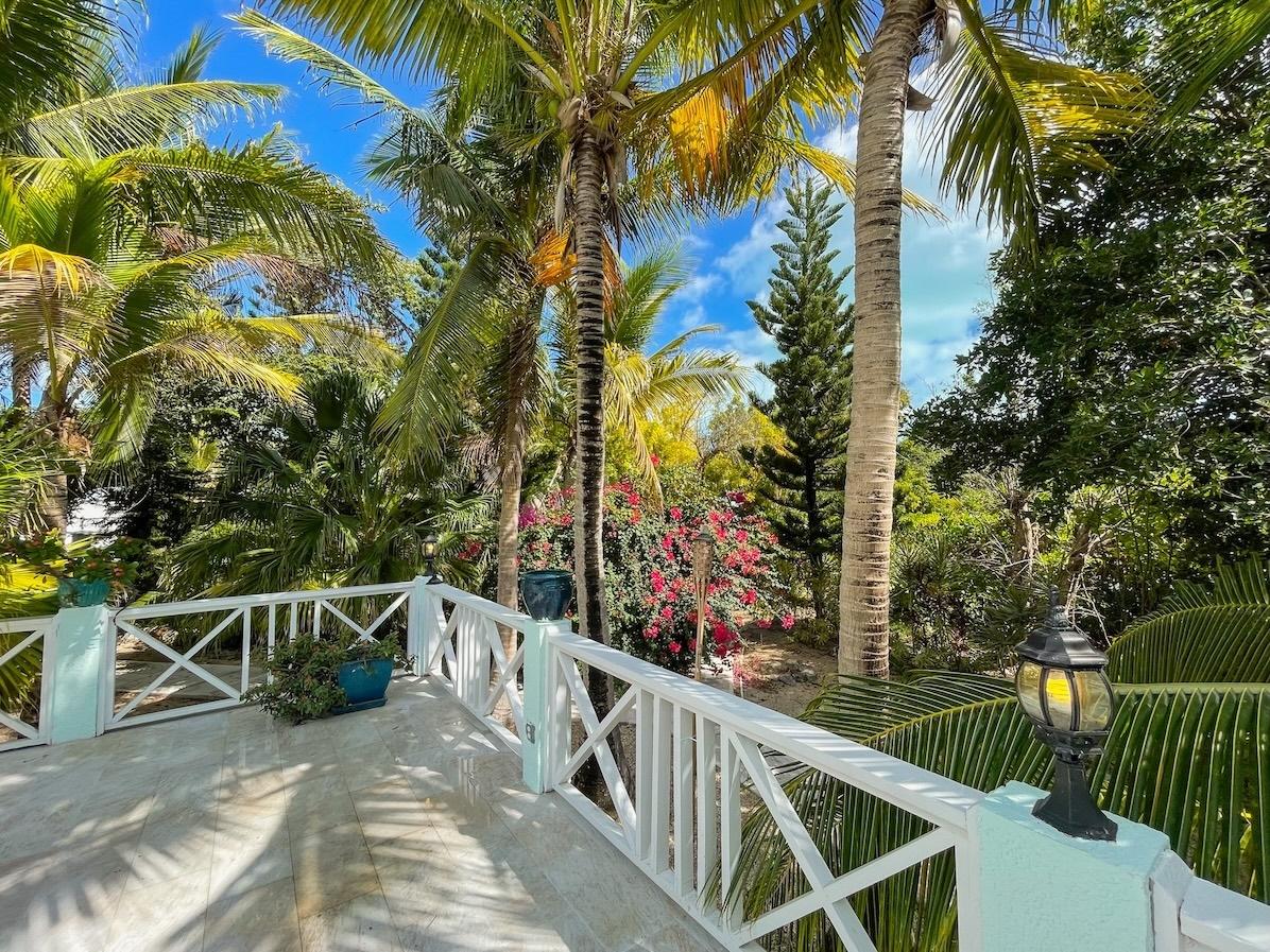 VILLA TROPICA SANDPIPER AVENUE-LEEWARD
