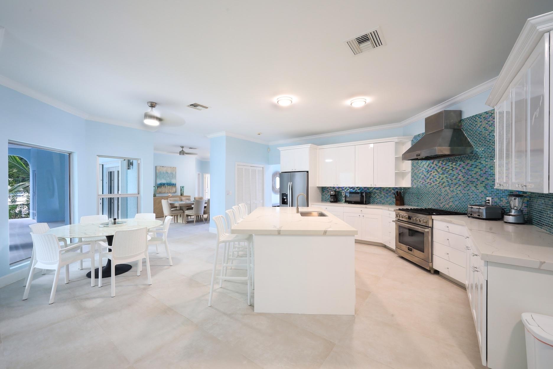 VILLA TROPICA SANDPIPER AVENUE-LEEWARD