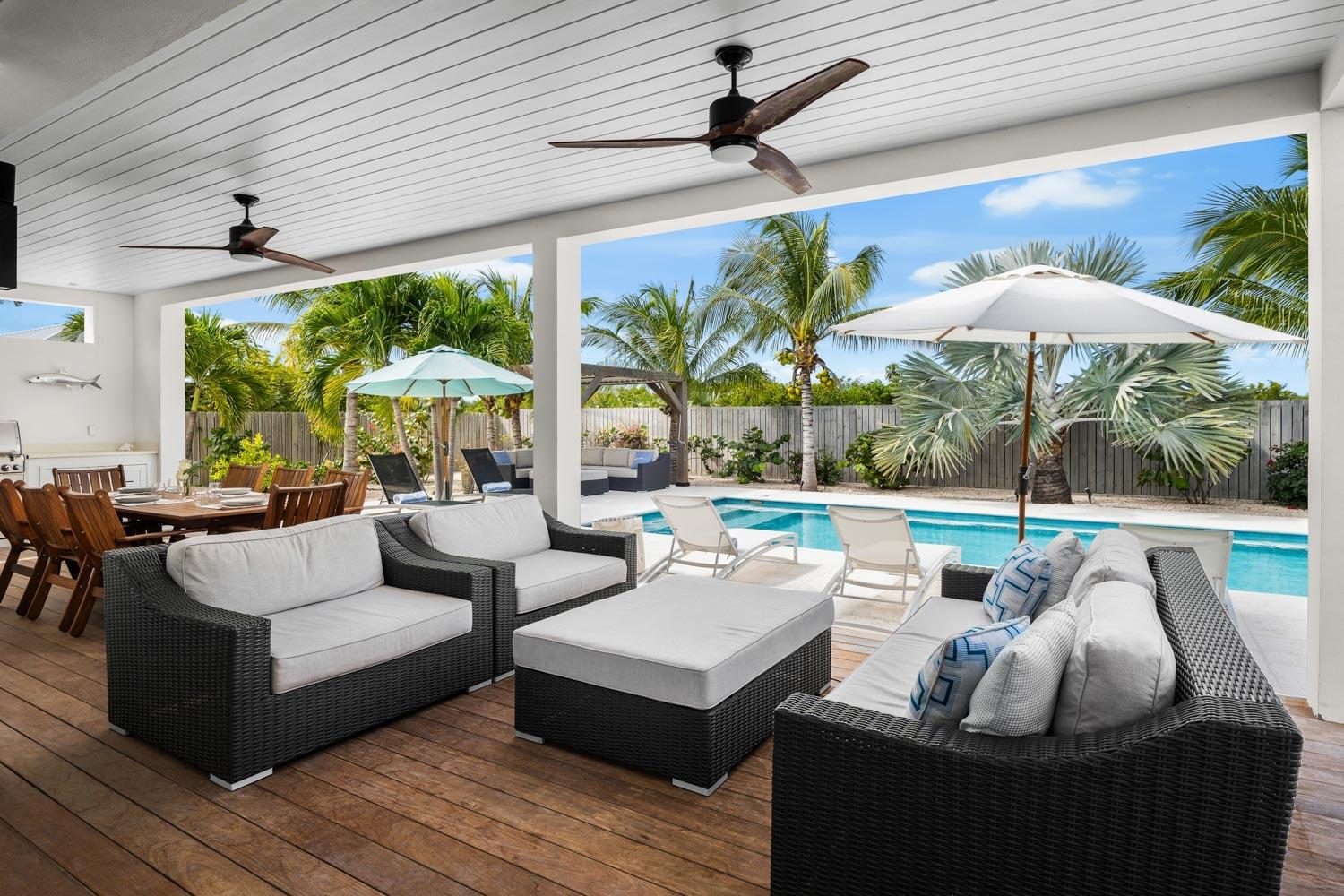 Sunset Beach Villa Unparalleled 21