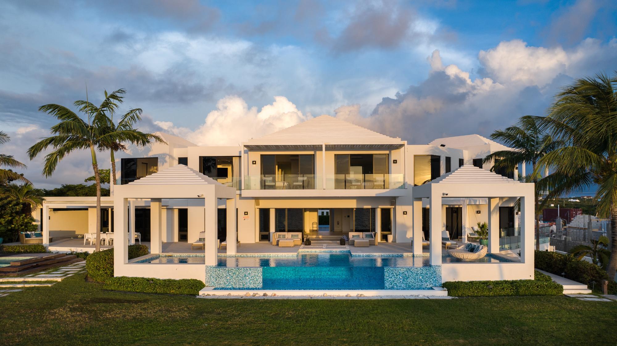 Triton Luxury Villa