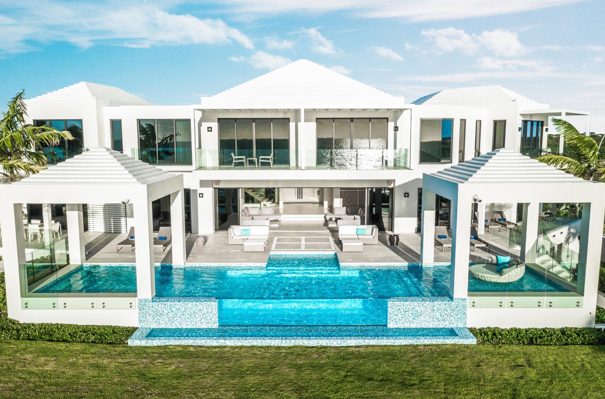 Triton Luxury Villa