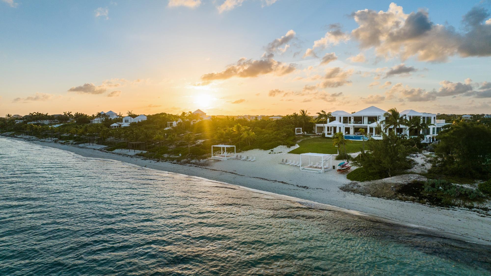 Triton Luxury Villa