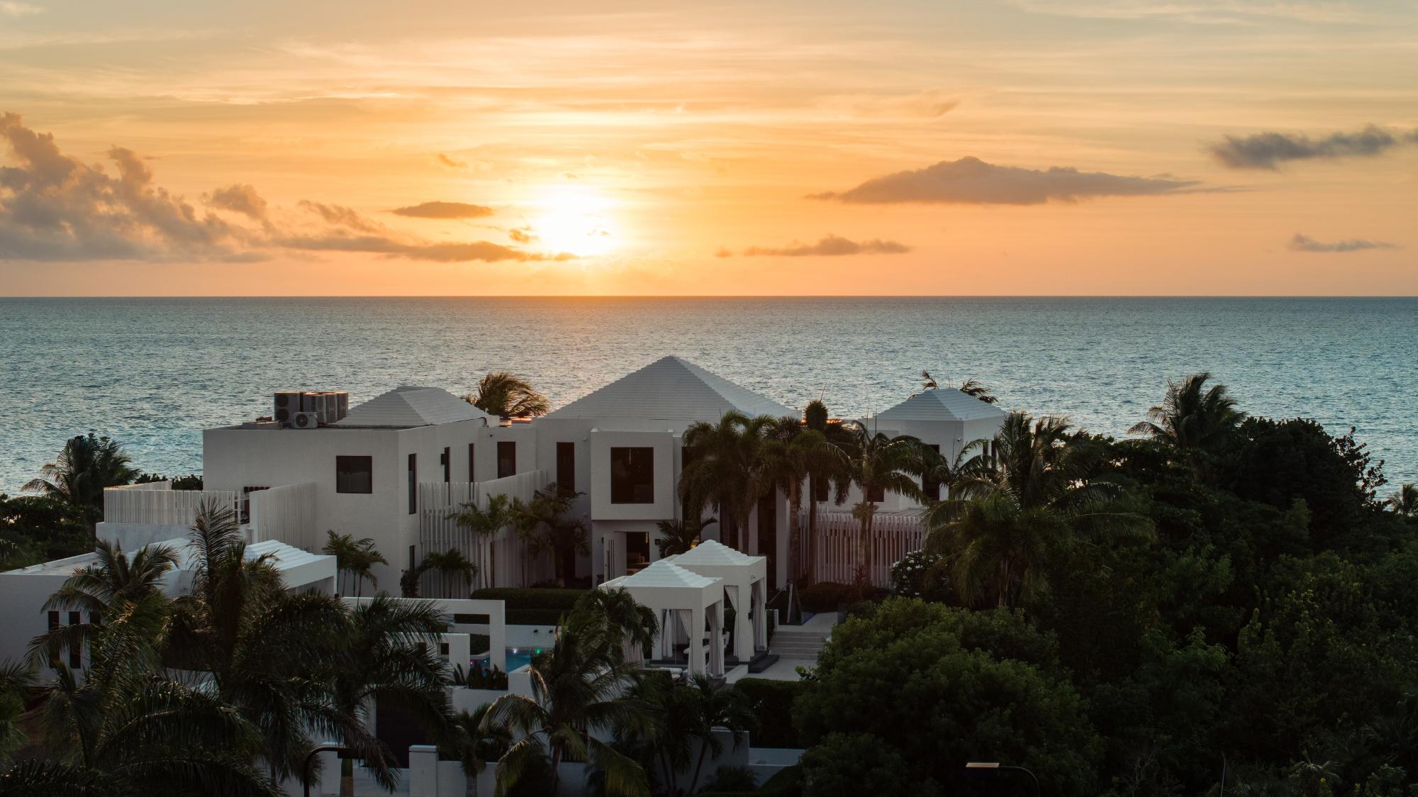 Triton Luxury Villa
