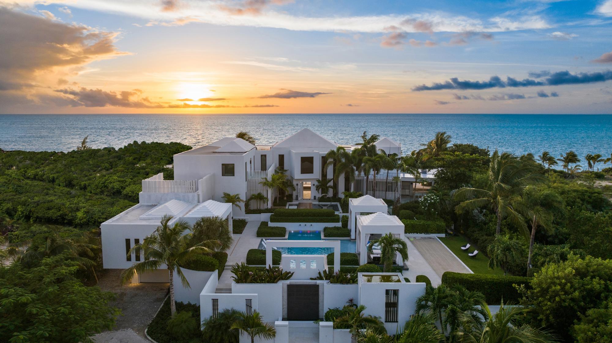 Triton Luxury Villa