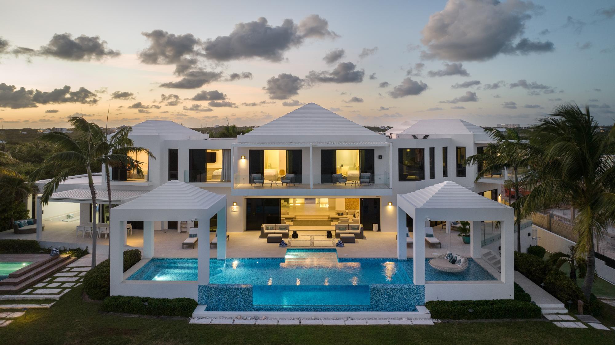 Triton Luxury Villa