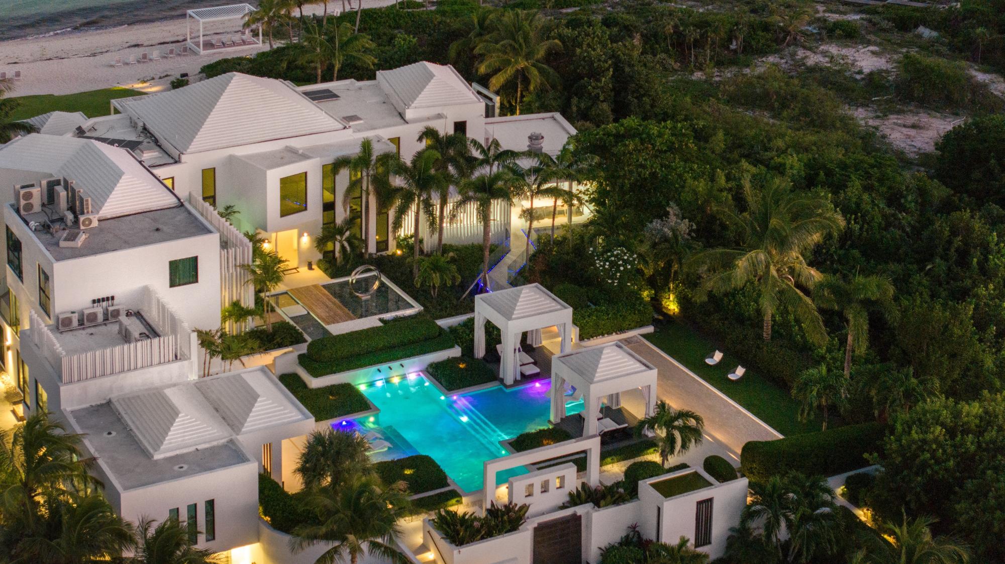 Triton Luxury Villa