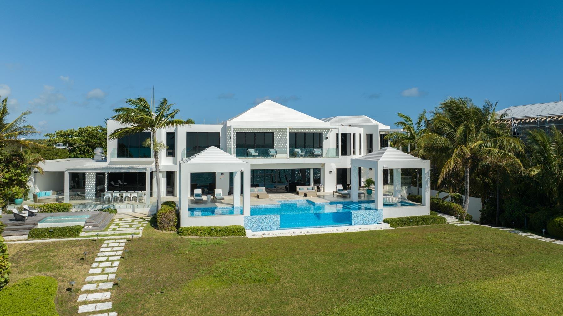 Triton Luxury Villa