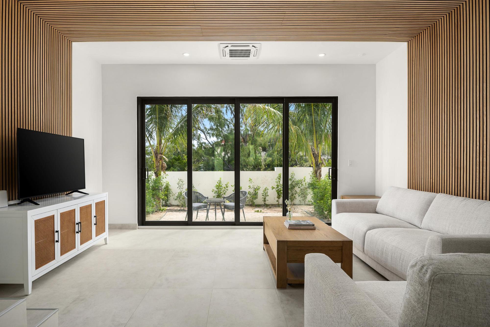 SEASCAPE TOWNHOMES — photo 2
