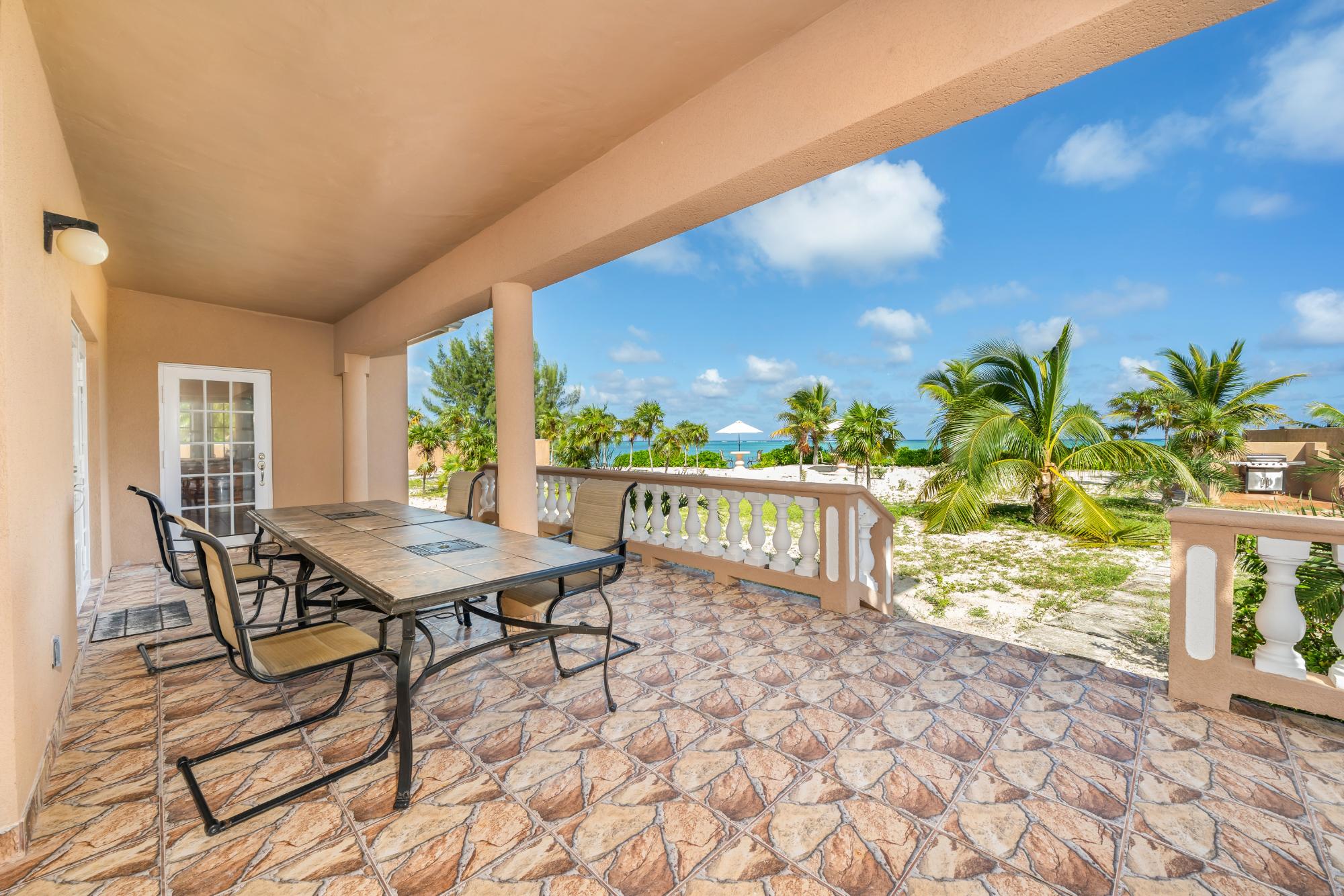 Golden Pelican Villa