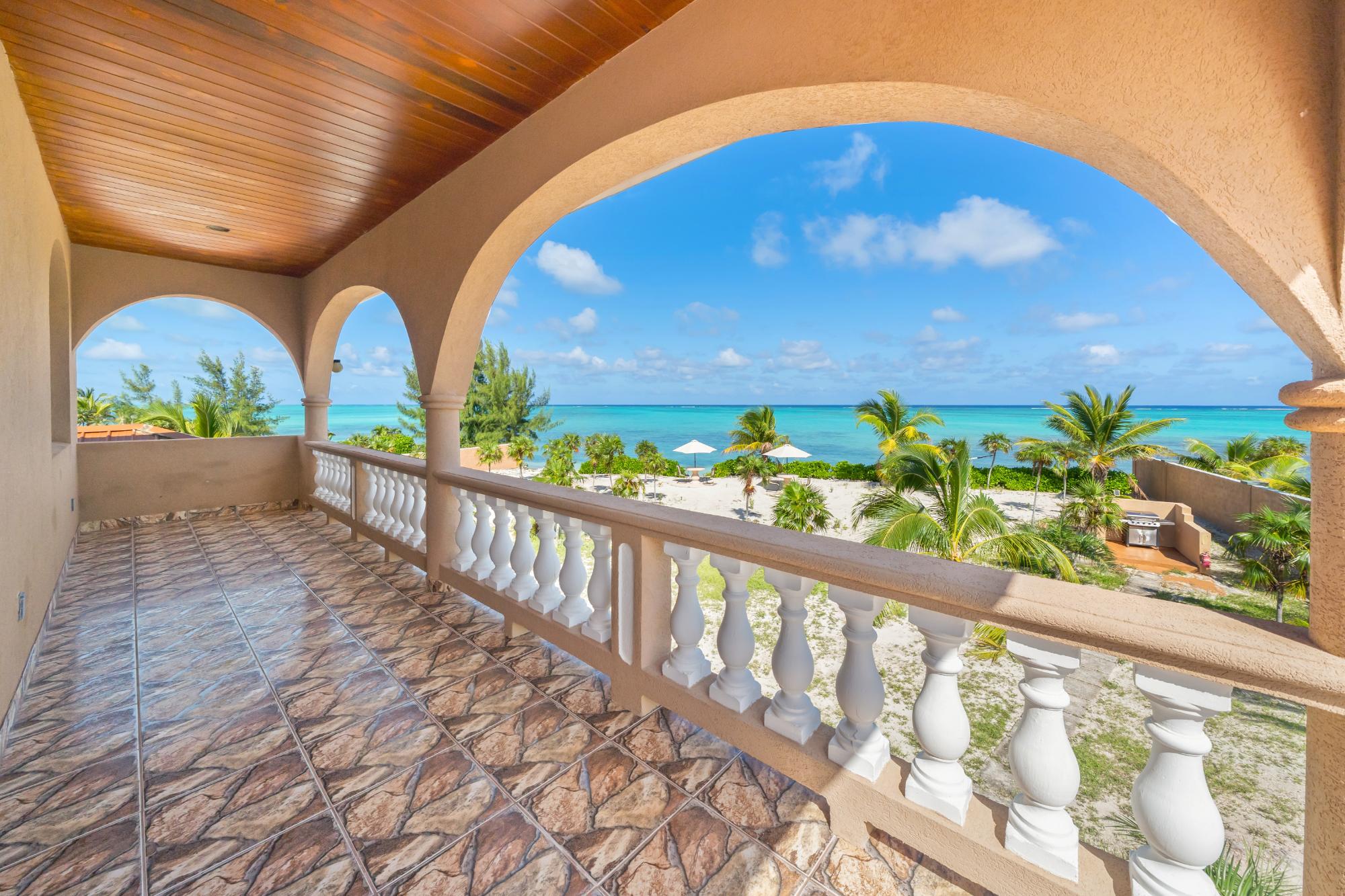 Golden Pelican Villa