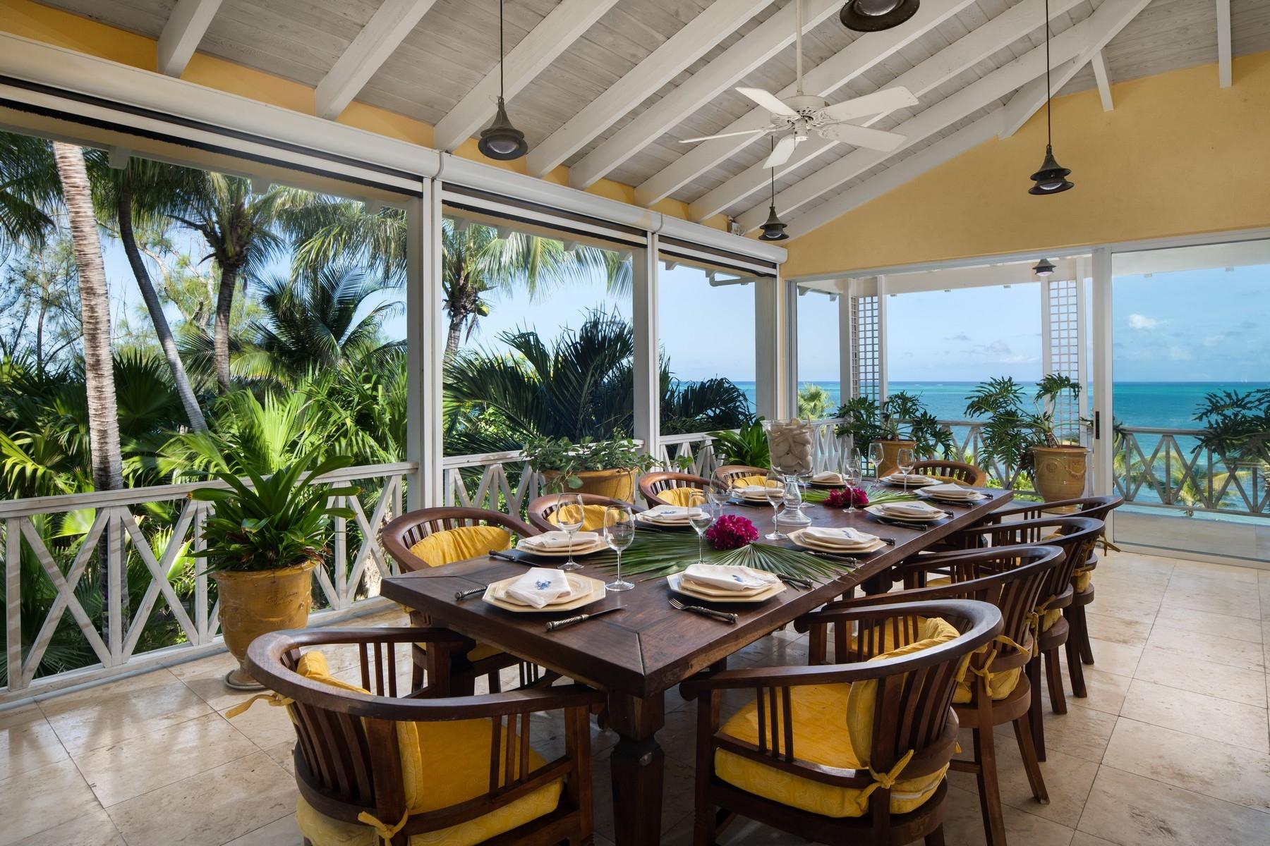 BLUE CAY - Thompson Cove Beachfront