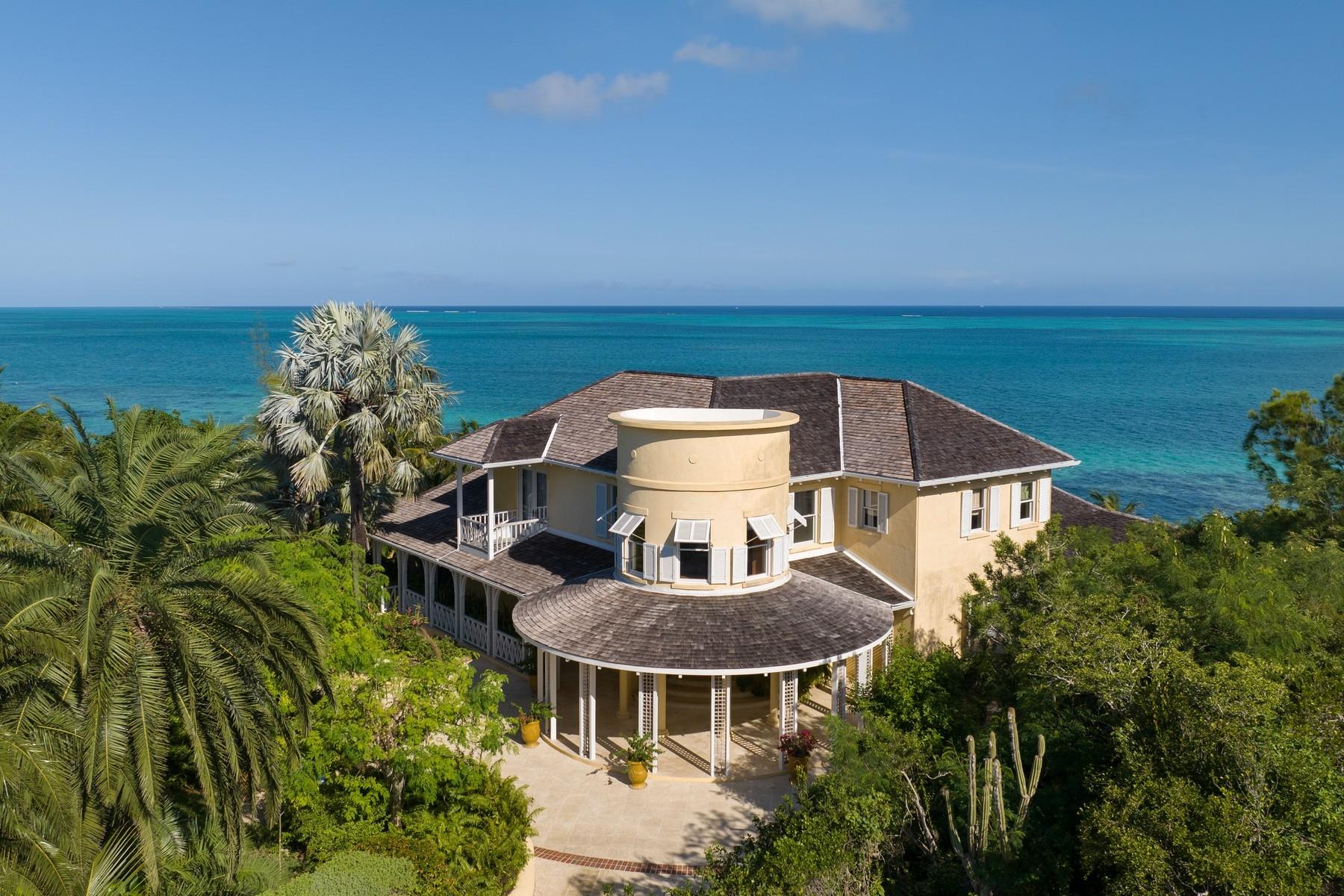 BLUE CAY - Thompson Cove Beachfront