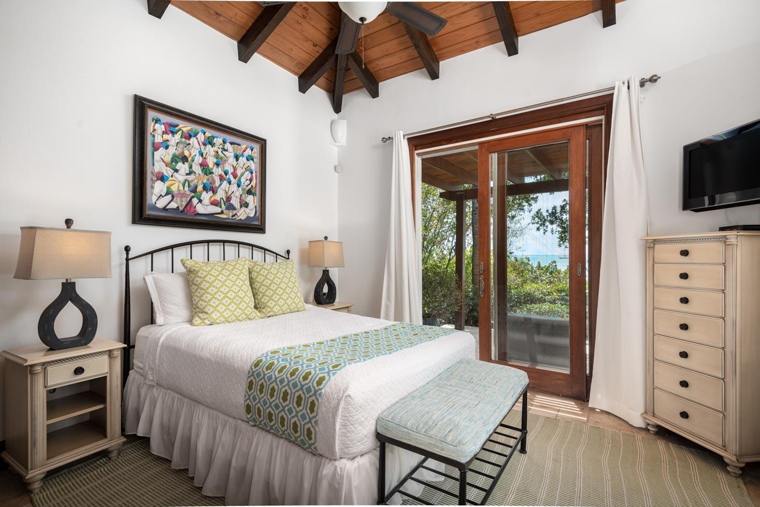 Villa Mirabelle, Sapodilla Bay