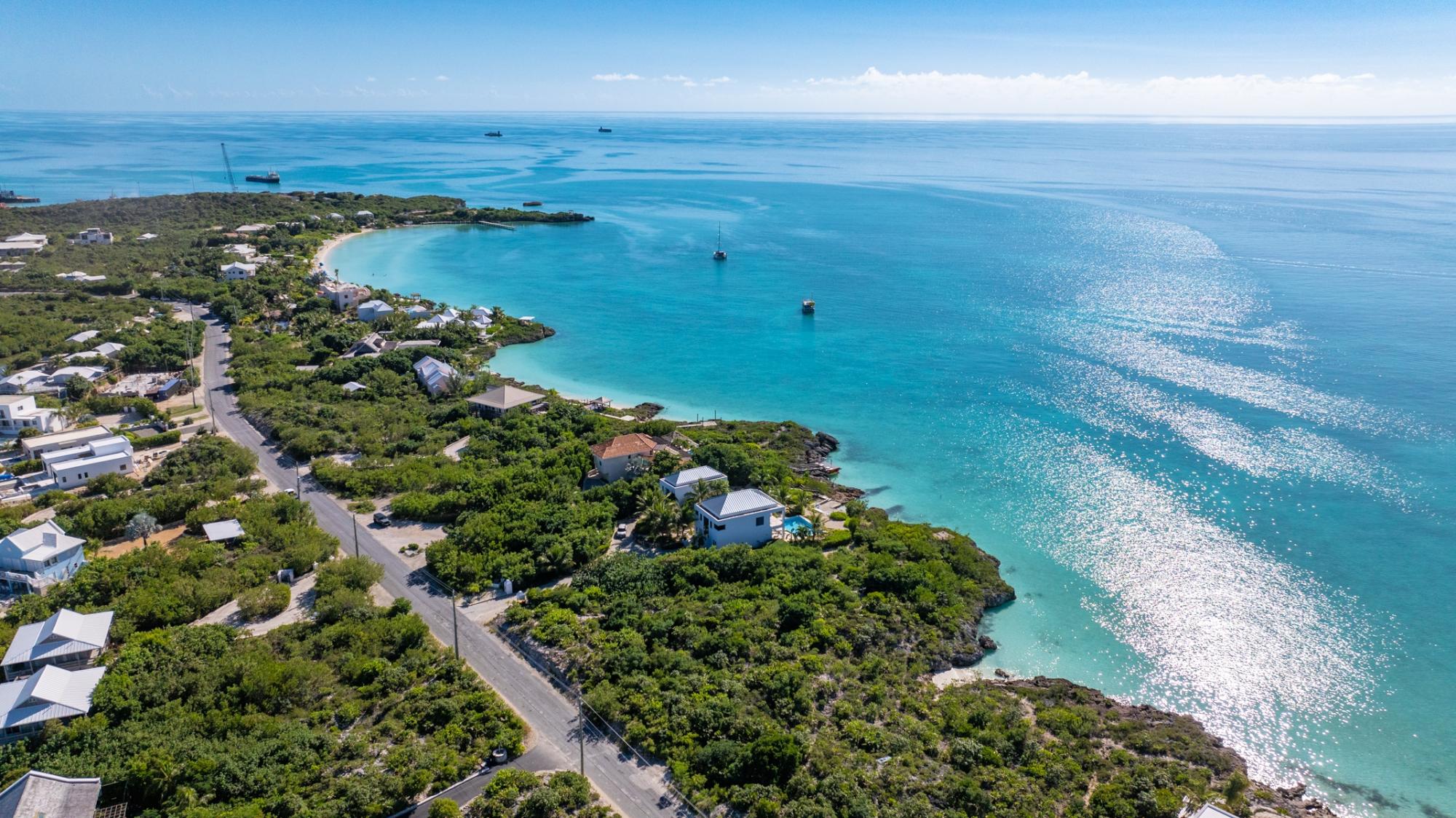 SAPODILLA BAY — photo 5