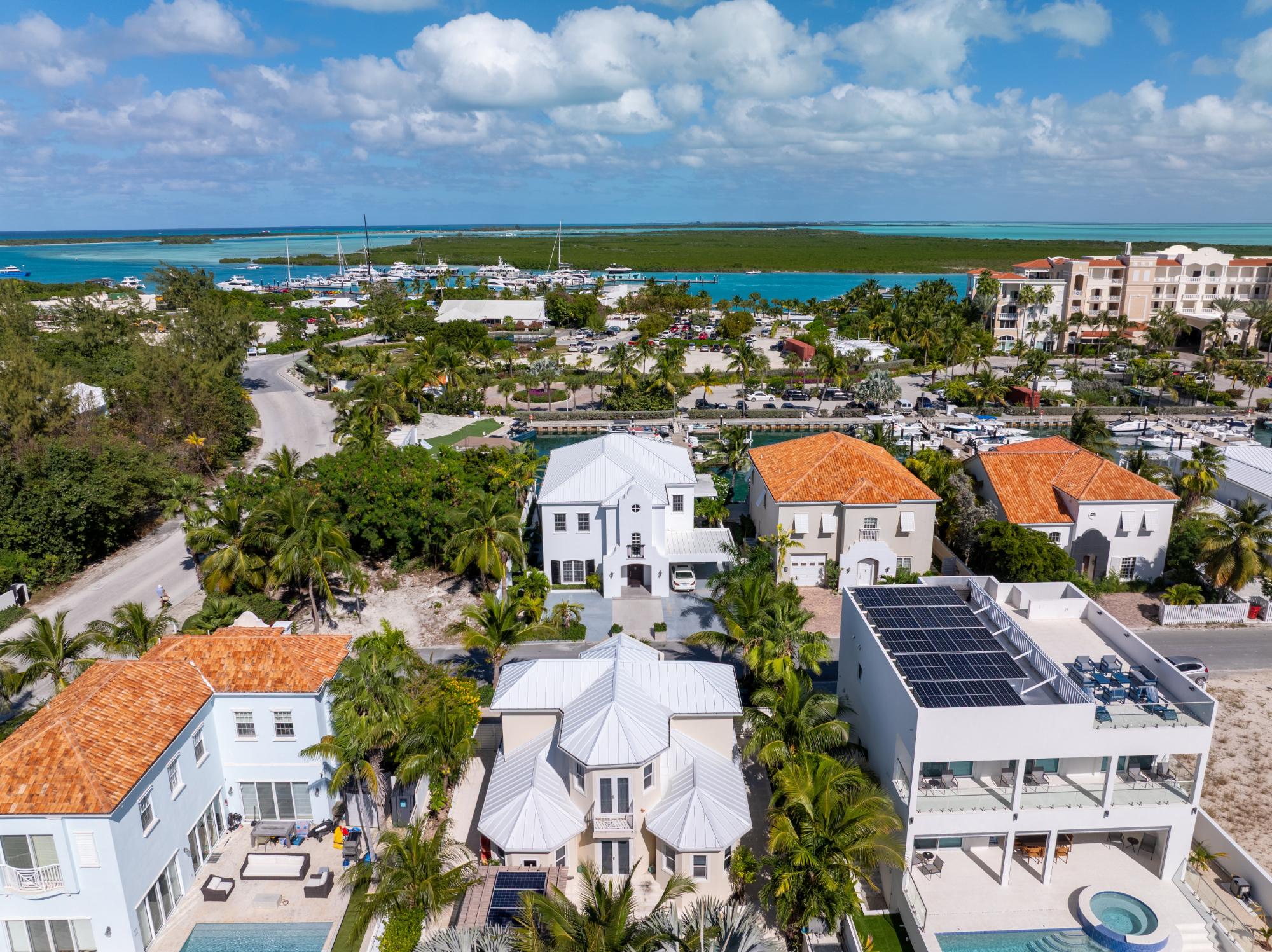 CHANNEL VILLA
