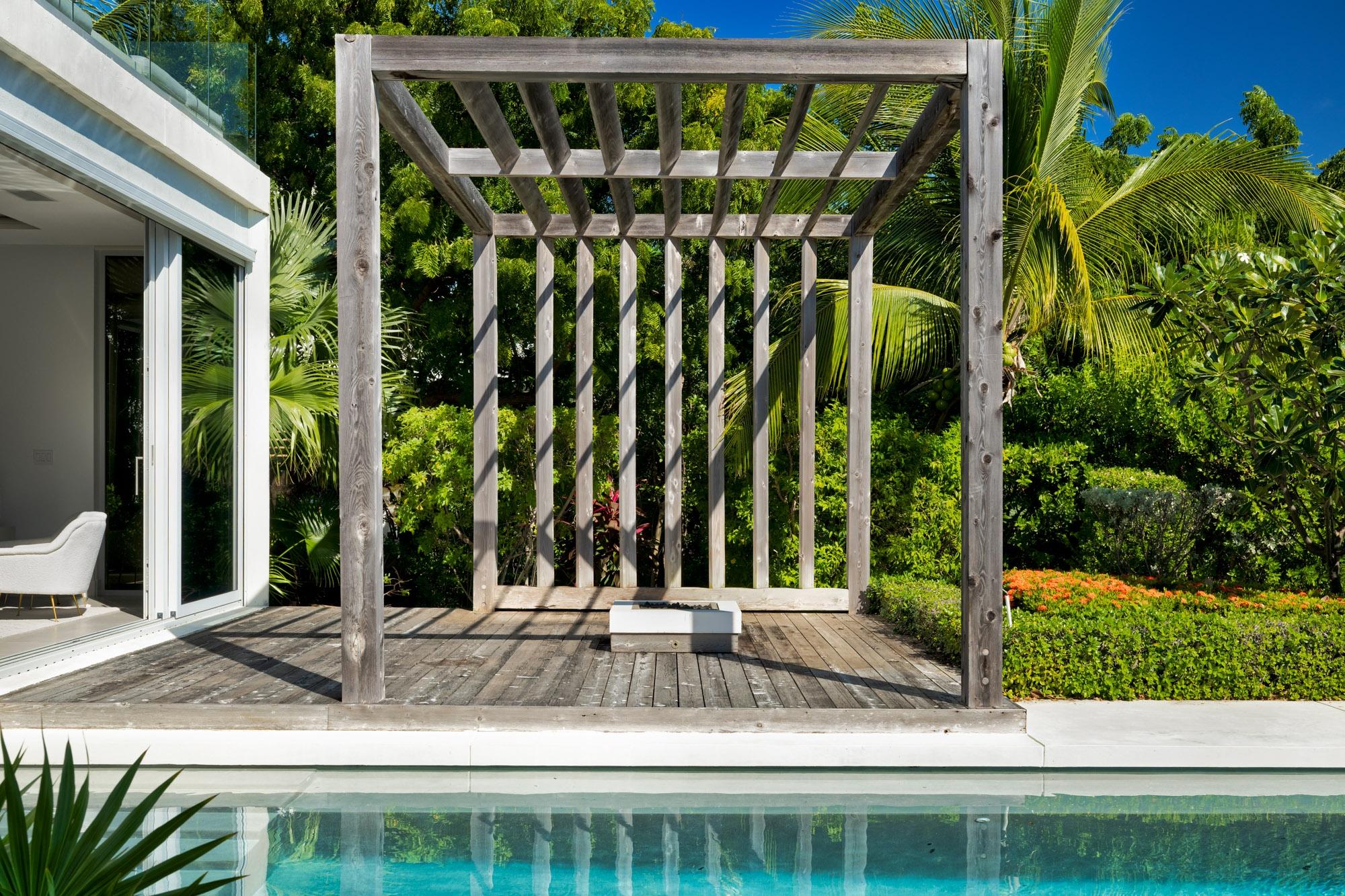 Villa 8 - Blue Cay Estate Canal Front