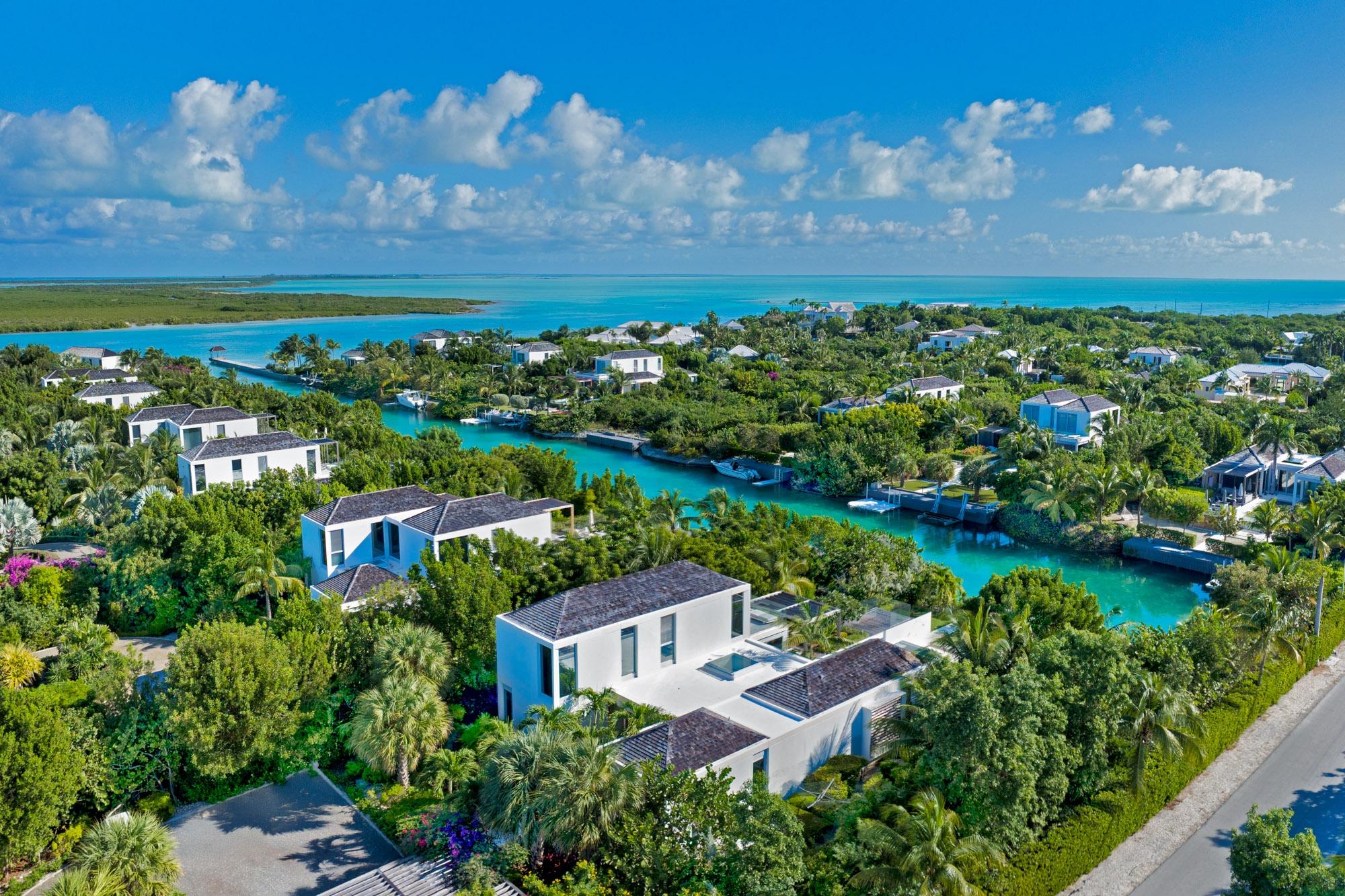Villa 8 - Blue Cay Estate Canal Front