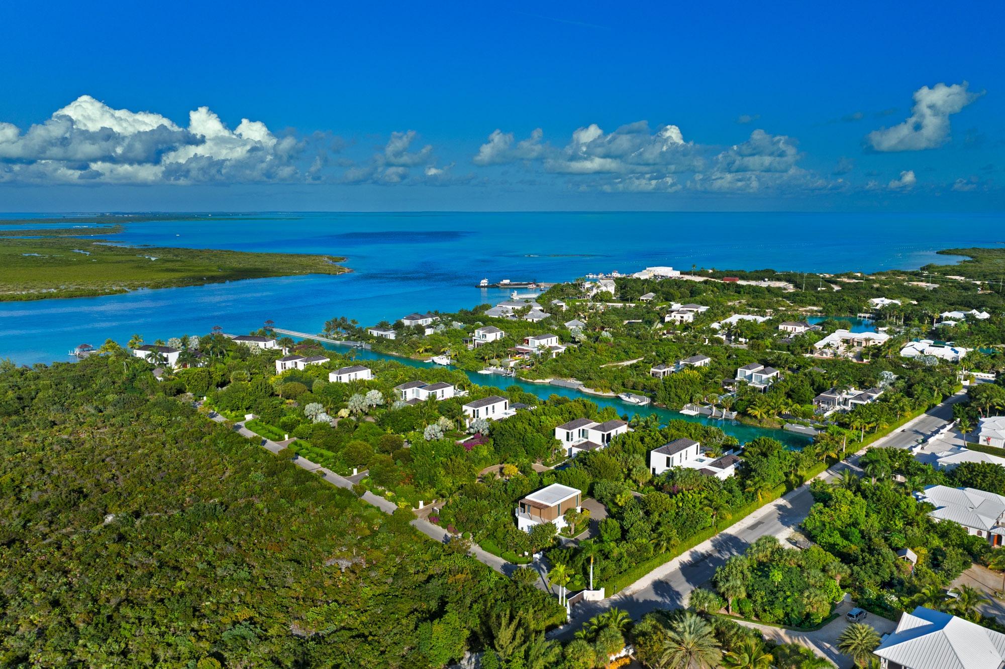 Villa 8 - Blue Cay Estate Canal Front