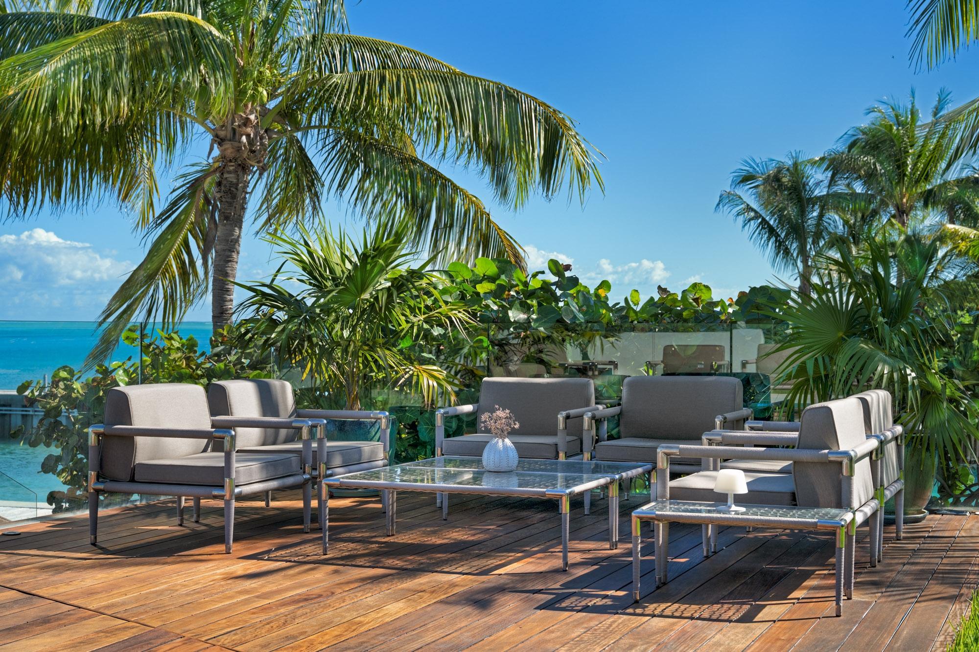 Blue Cay Estate Beach & Canal Front