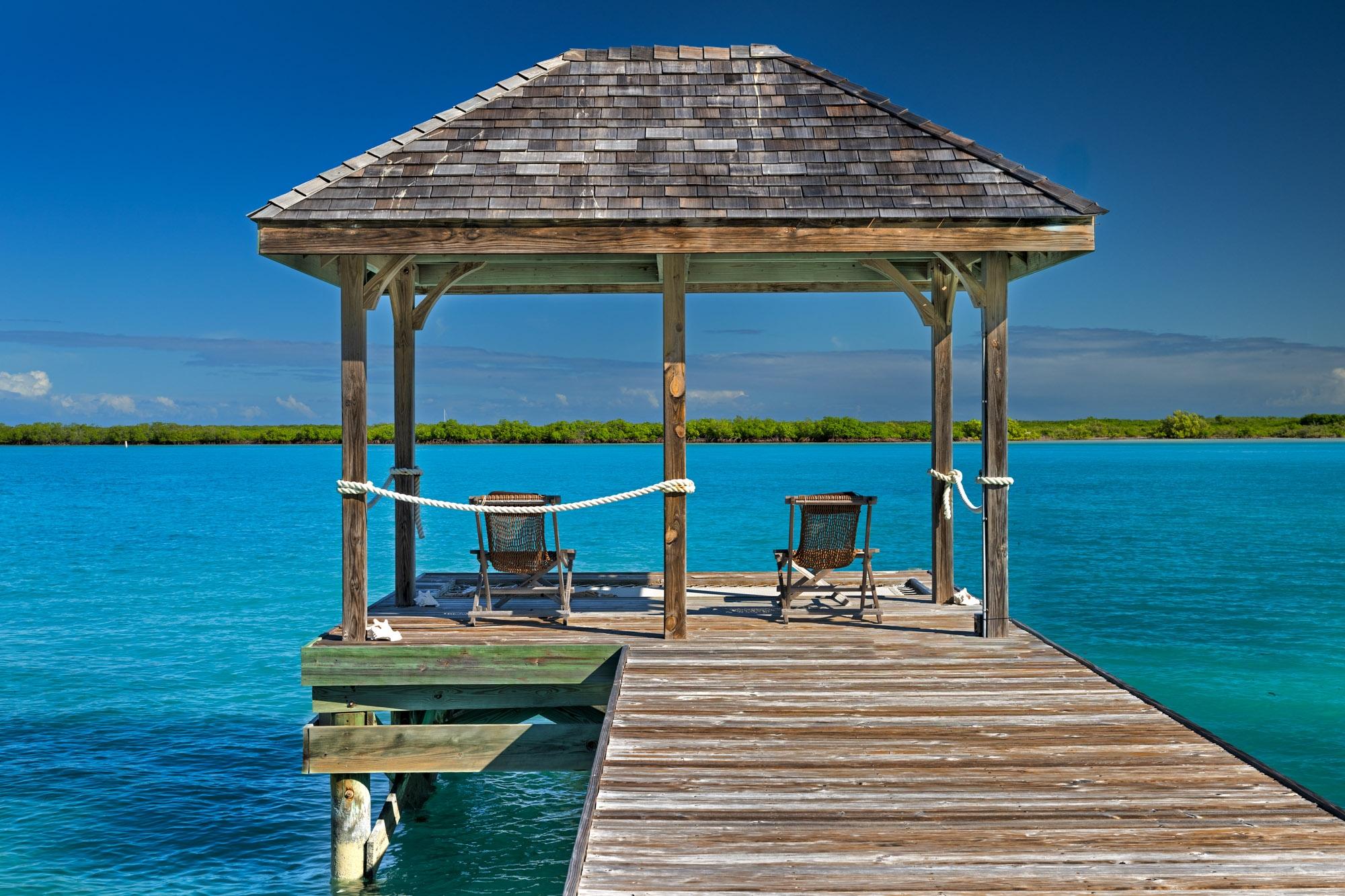 Blue Cay Estate Beach & Canal Front