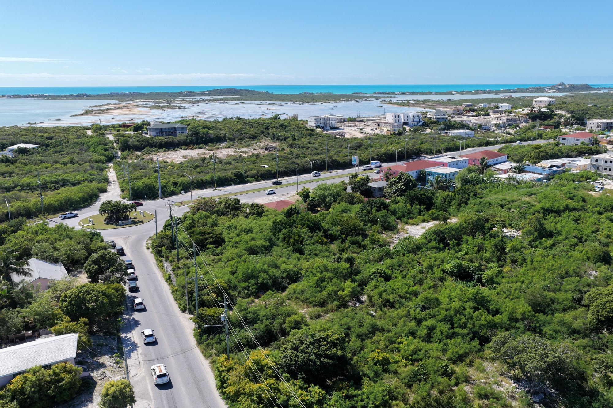 RESORT ROAD — photo 3