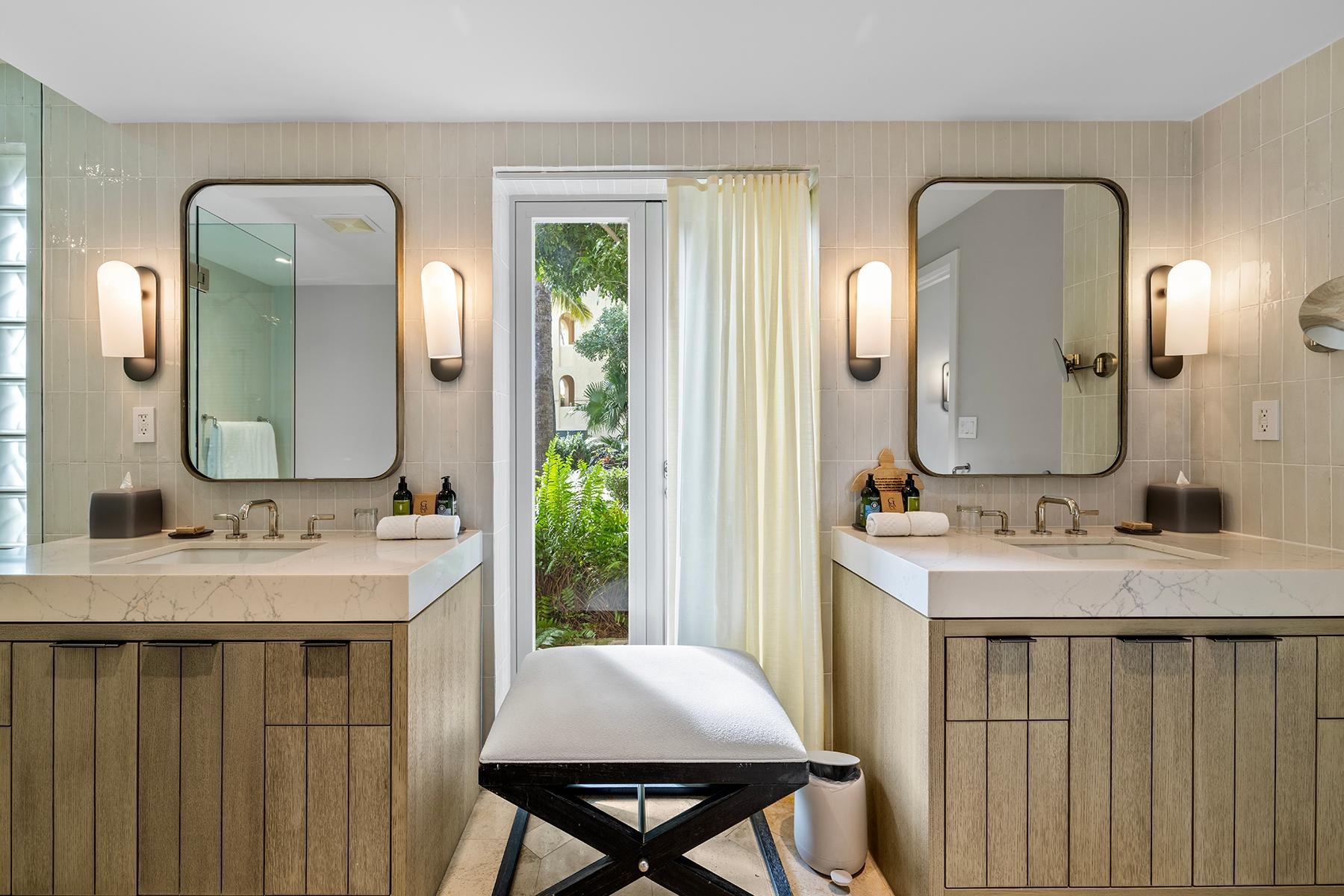 Grace Bay Club - Villa C101.102
