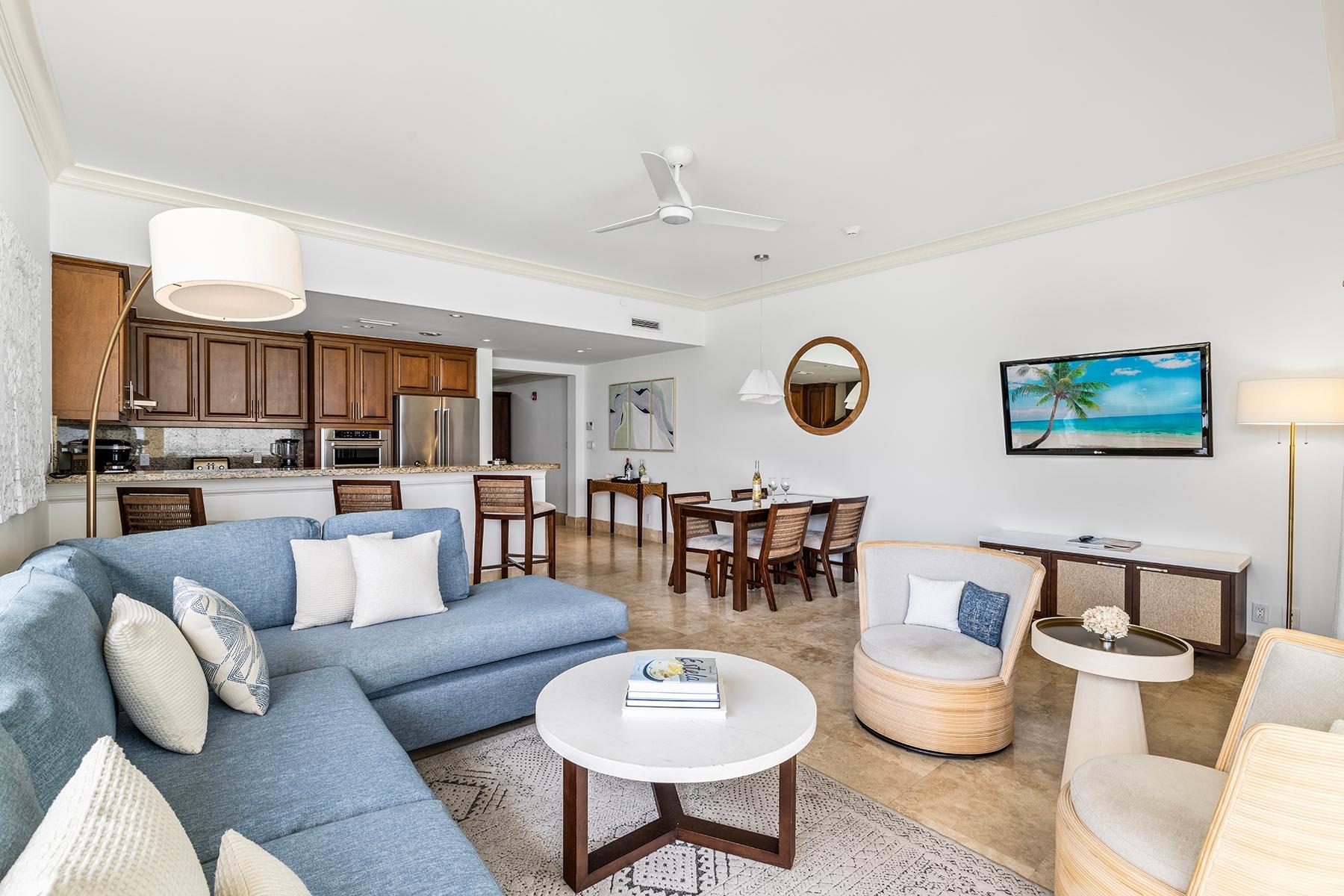 Windsong Resort 2 bedroom 2.5 bathrooms Lockout