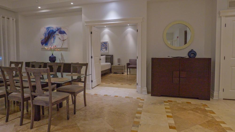 Atrium Penthouse P3-2/3