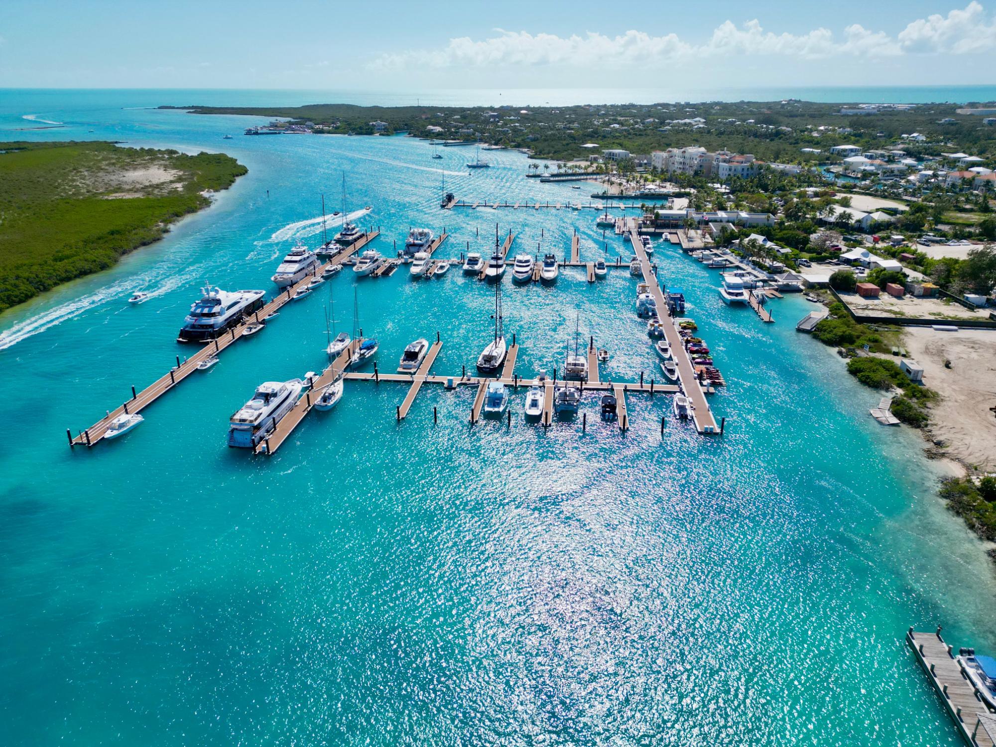 LEEWARD CHANNEL FRONT — photo 4