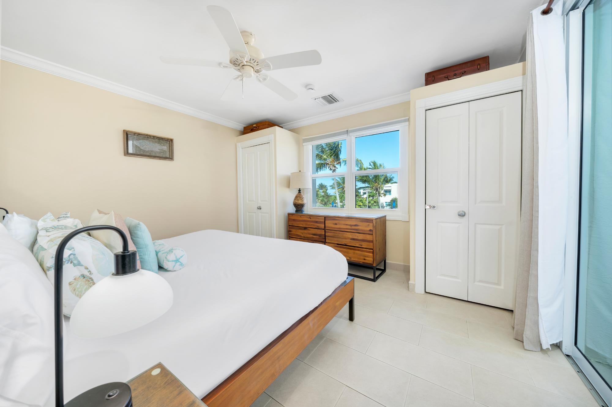 NORTHWEST POINT RESORT — photo 3
