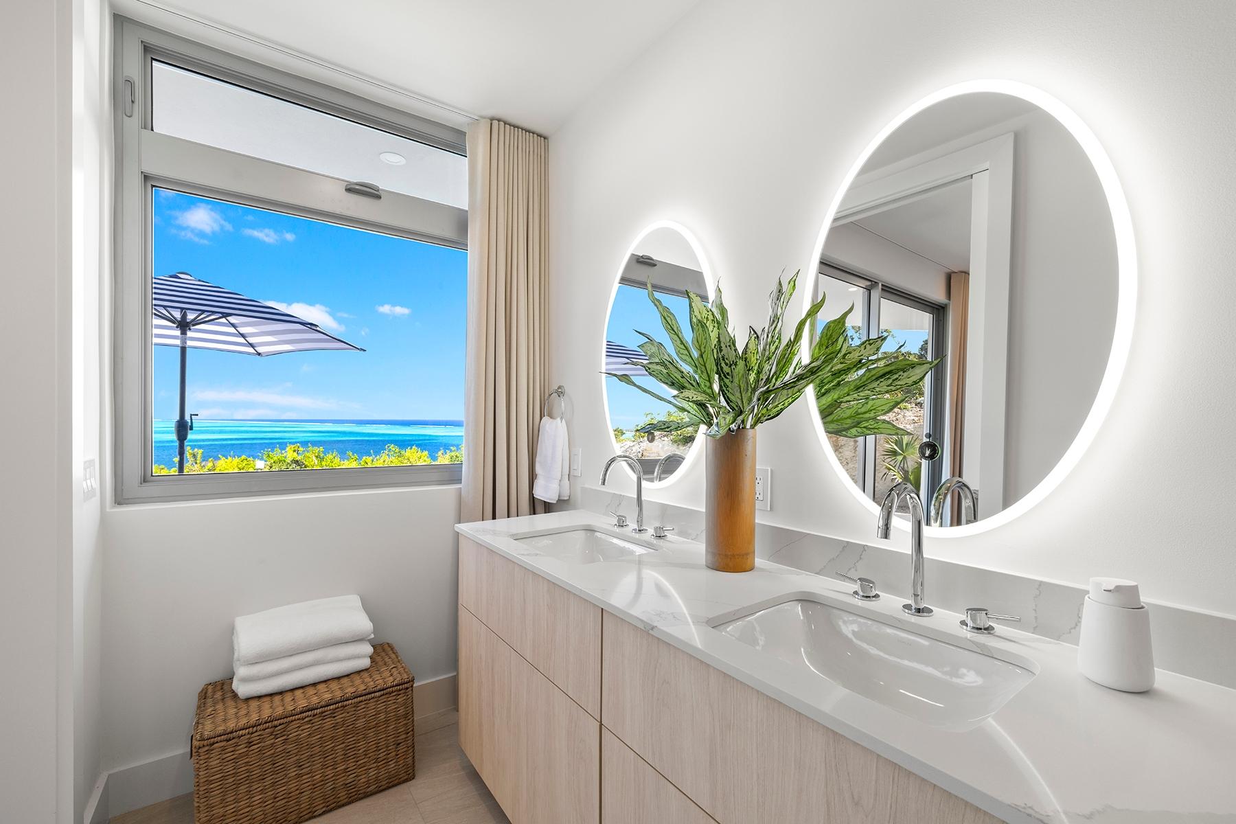 Villa 5 - The Summit - Blue Mountain Ocean View