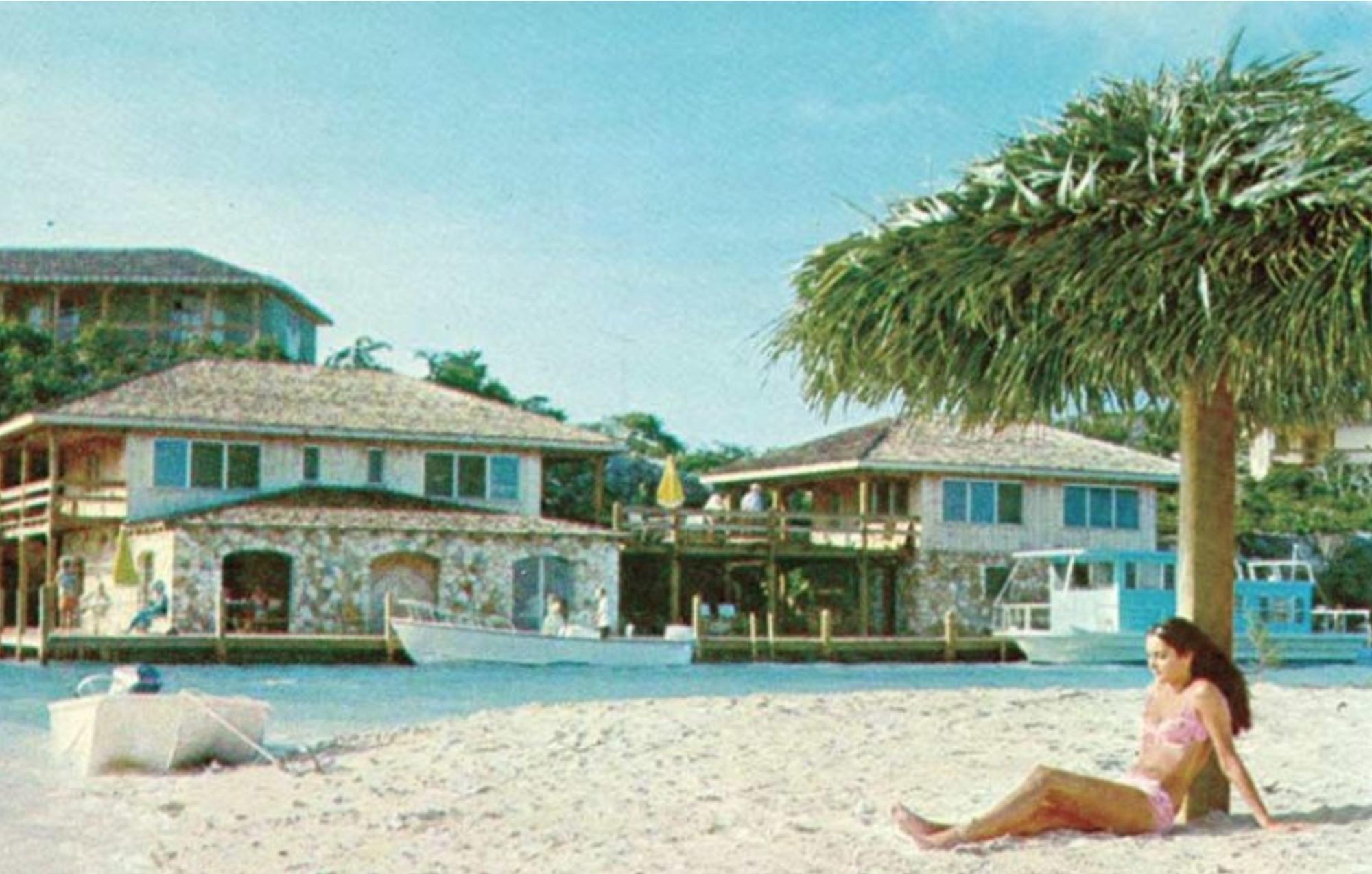 2C - 1BR Marina Front - The Loren at Turtle Cove