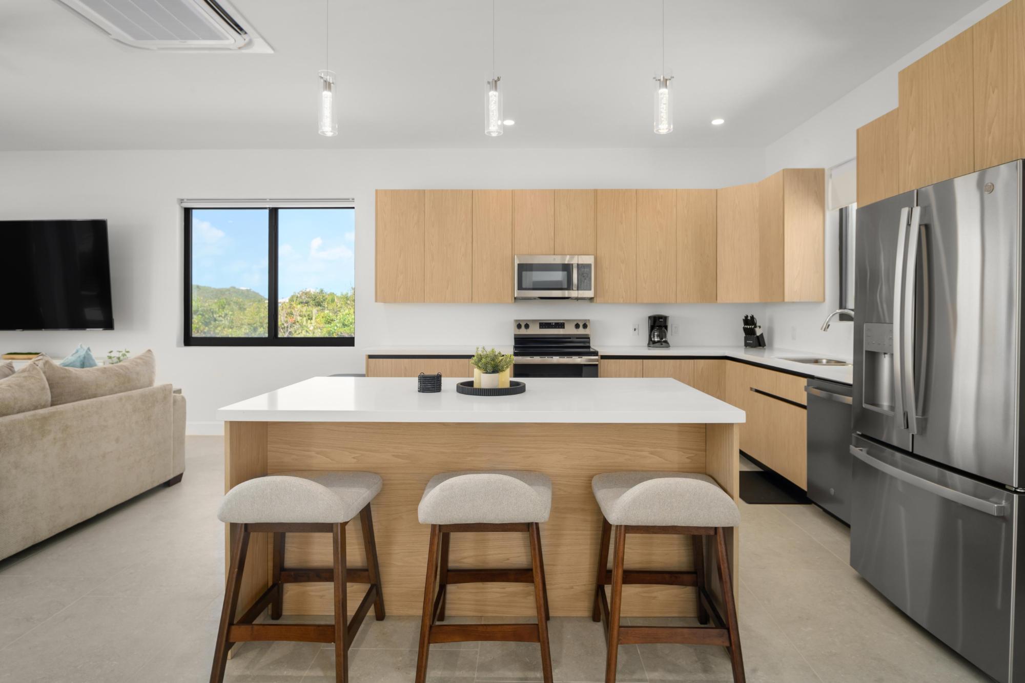 2 Lakeview Villas