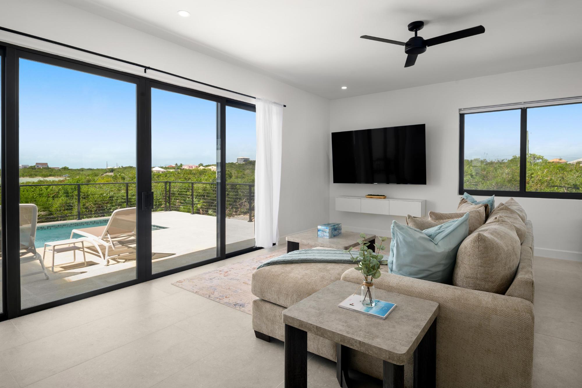 2 Lakeview Villas