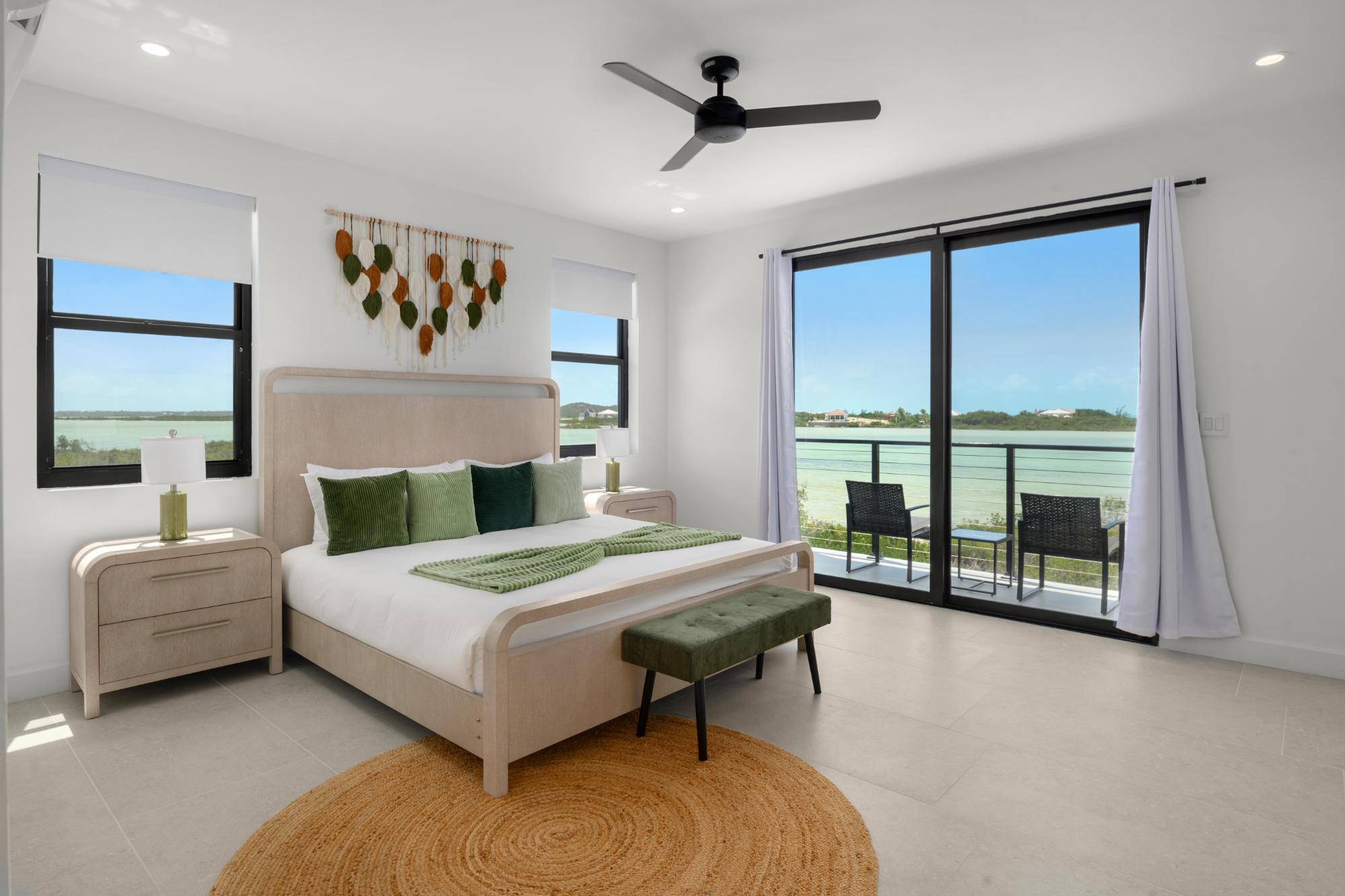 2 Lakeview Villas