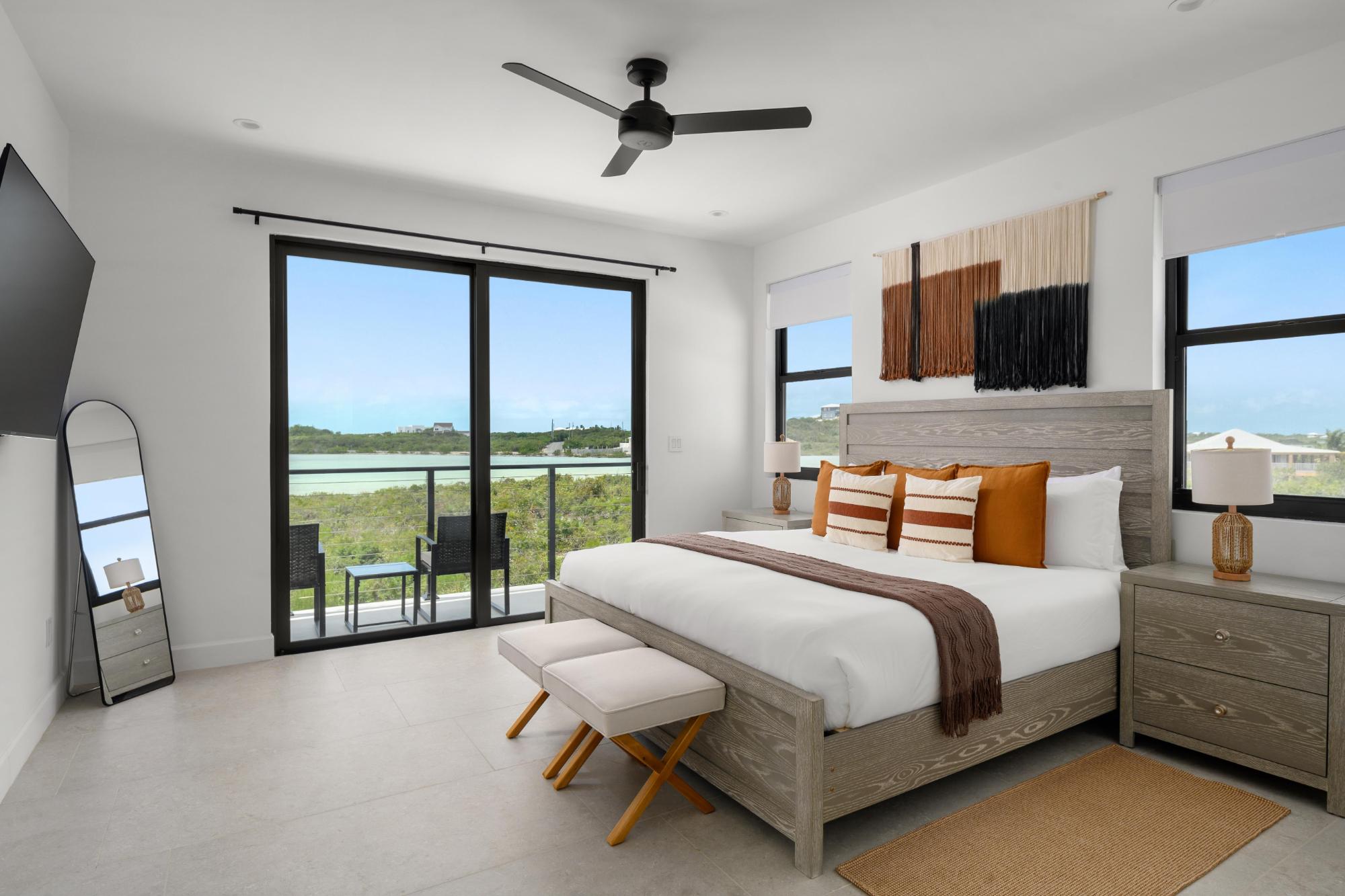 2 Lakeview Villas