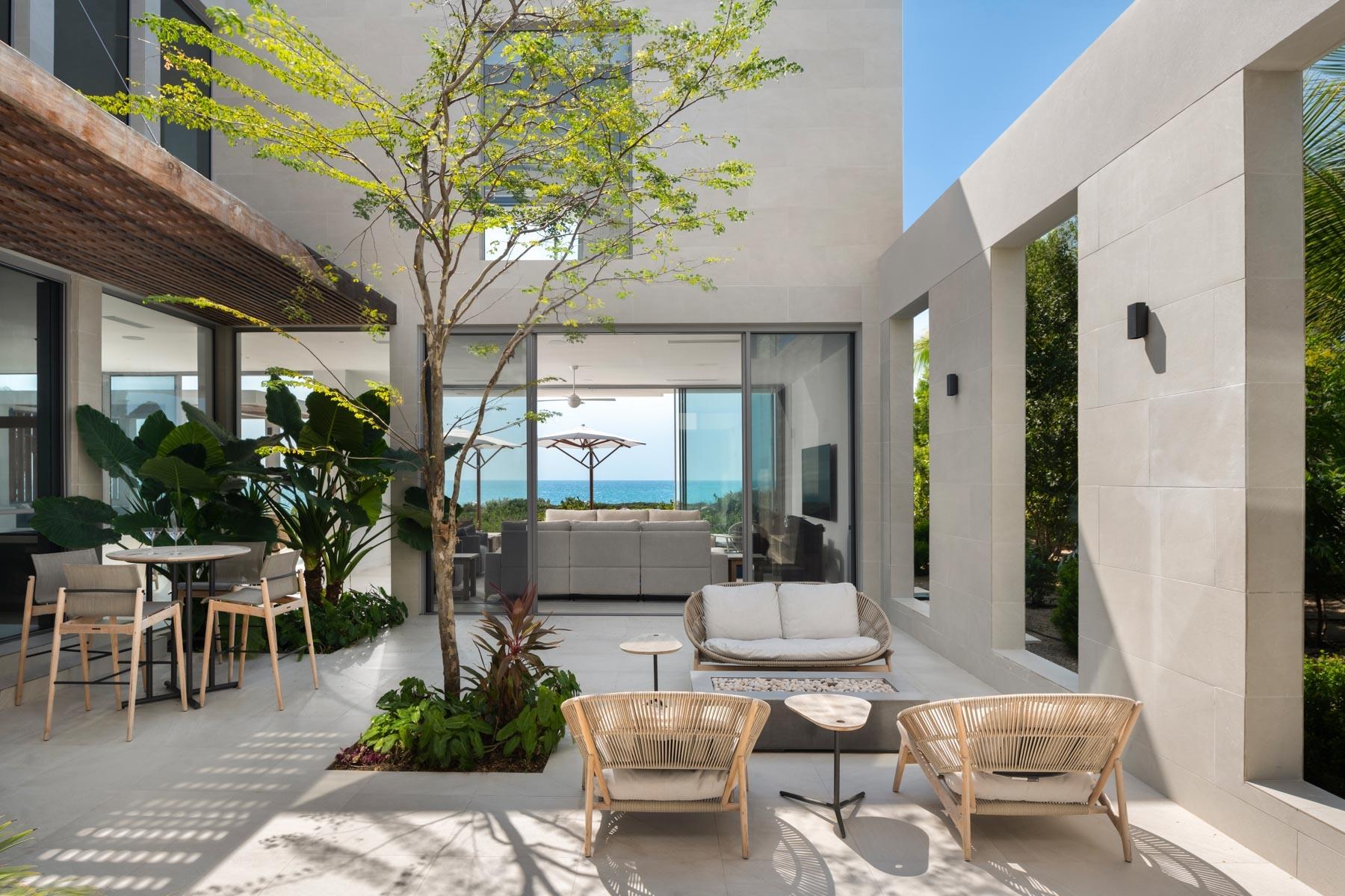 SHOAL VILLA AT SOUTH BANK — photo 5