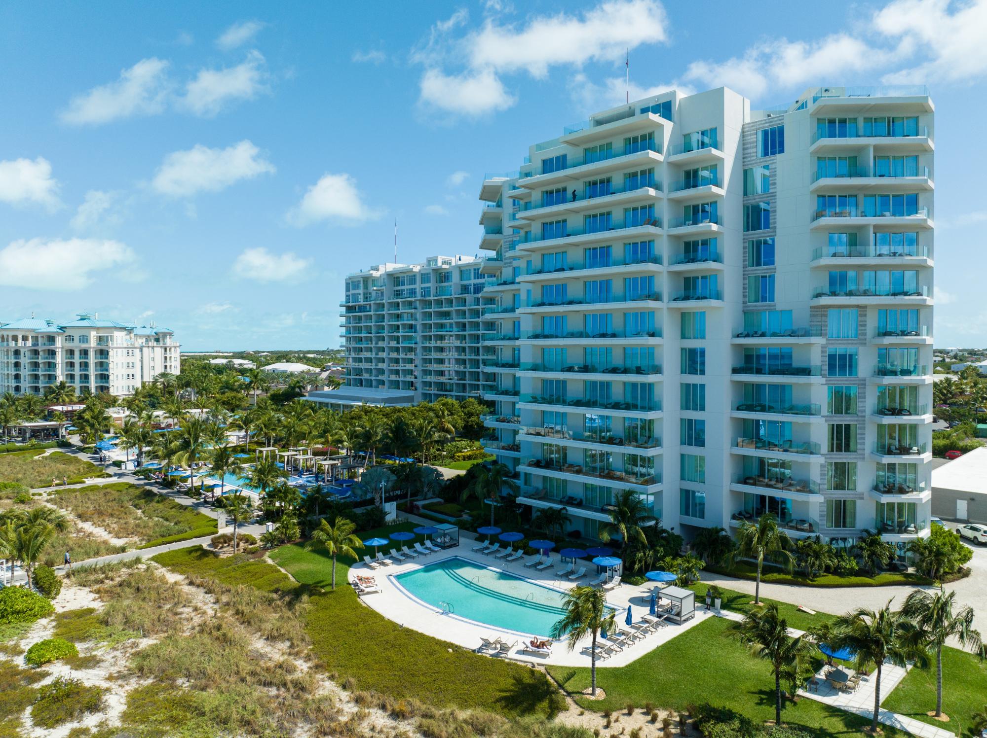 RITZ CARLTON RESIDENCES — photo 3
