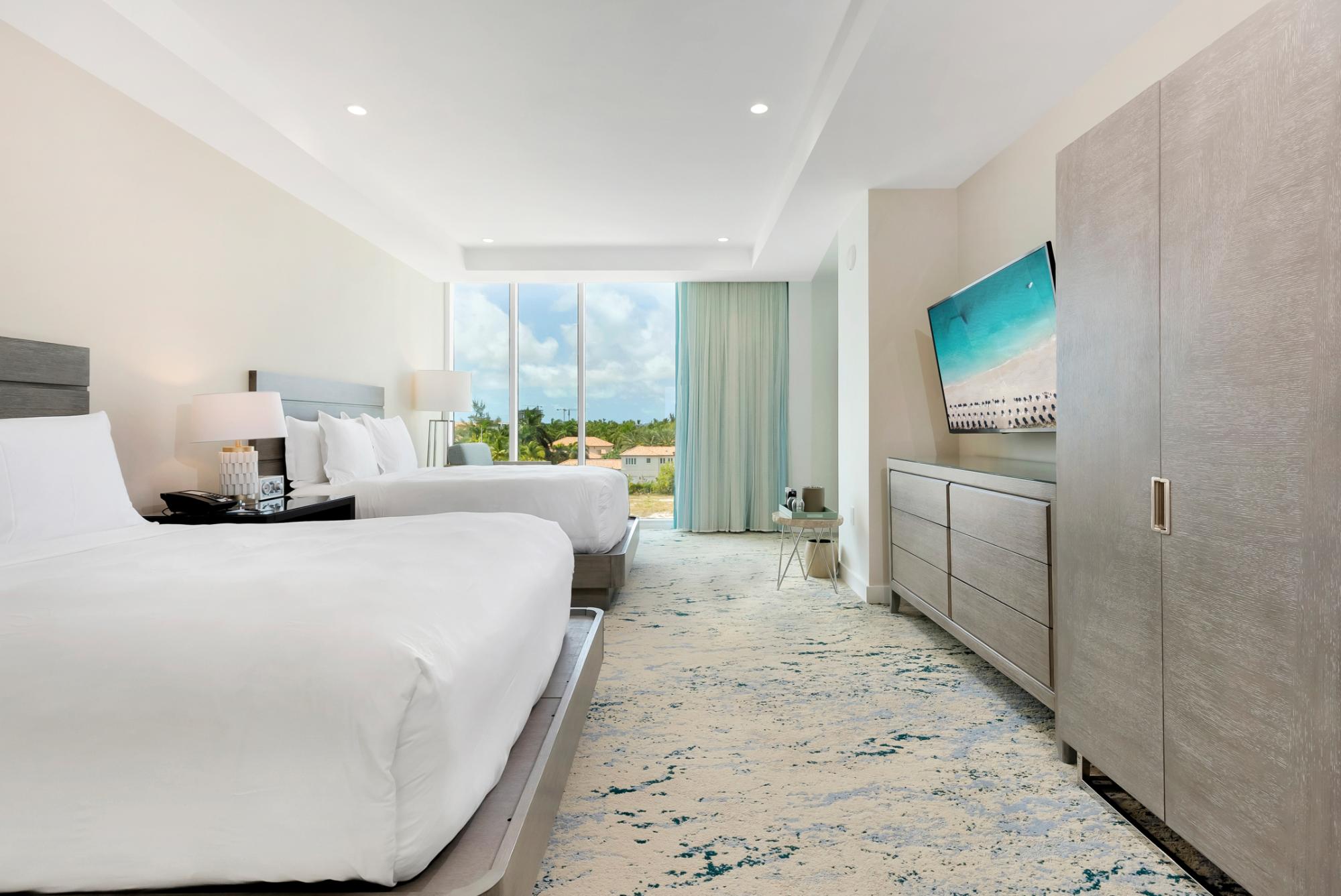 UNIT 1040 (4A) RITZ CARLTON 3BR/4BA/DEN/LAUNDRY
