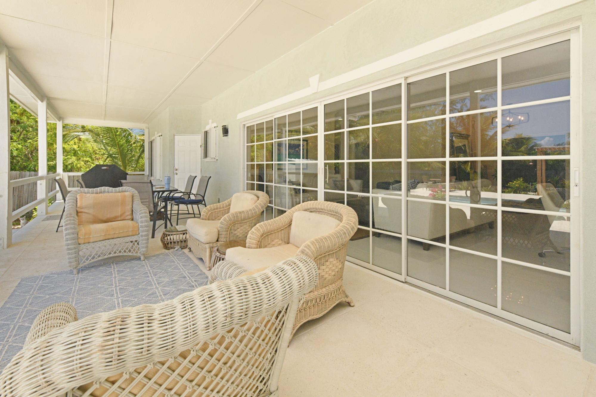 LEEWARD PALMS DELIGHT