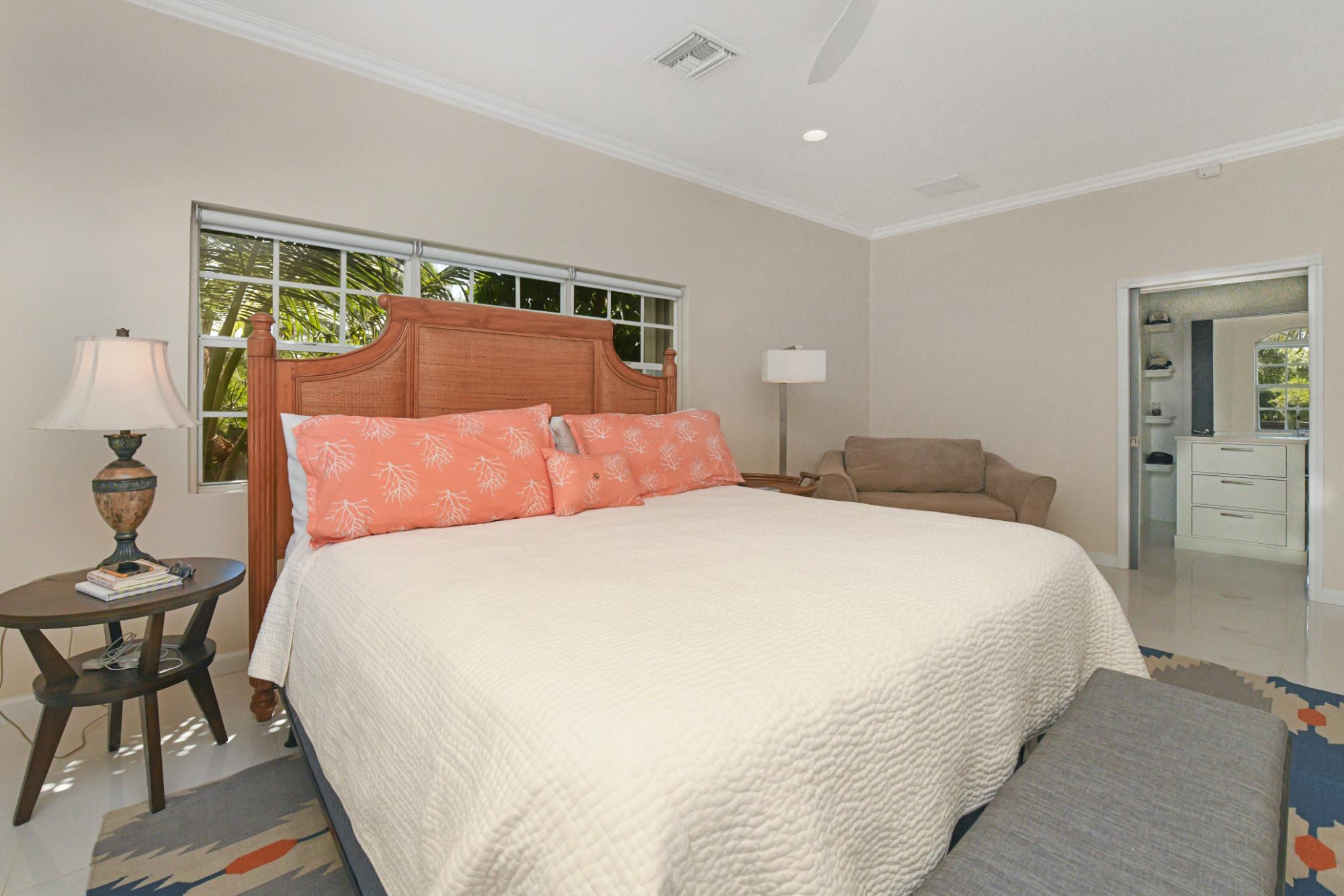 LEEWARD PALMS DELIGHT