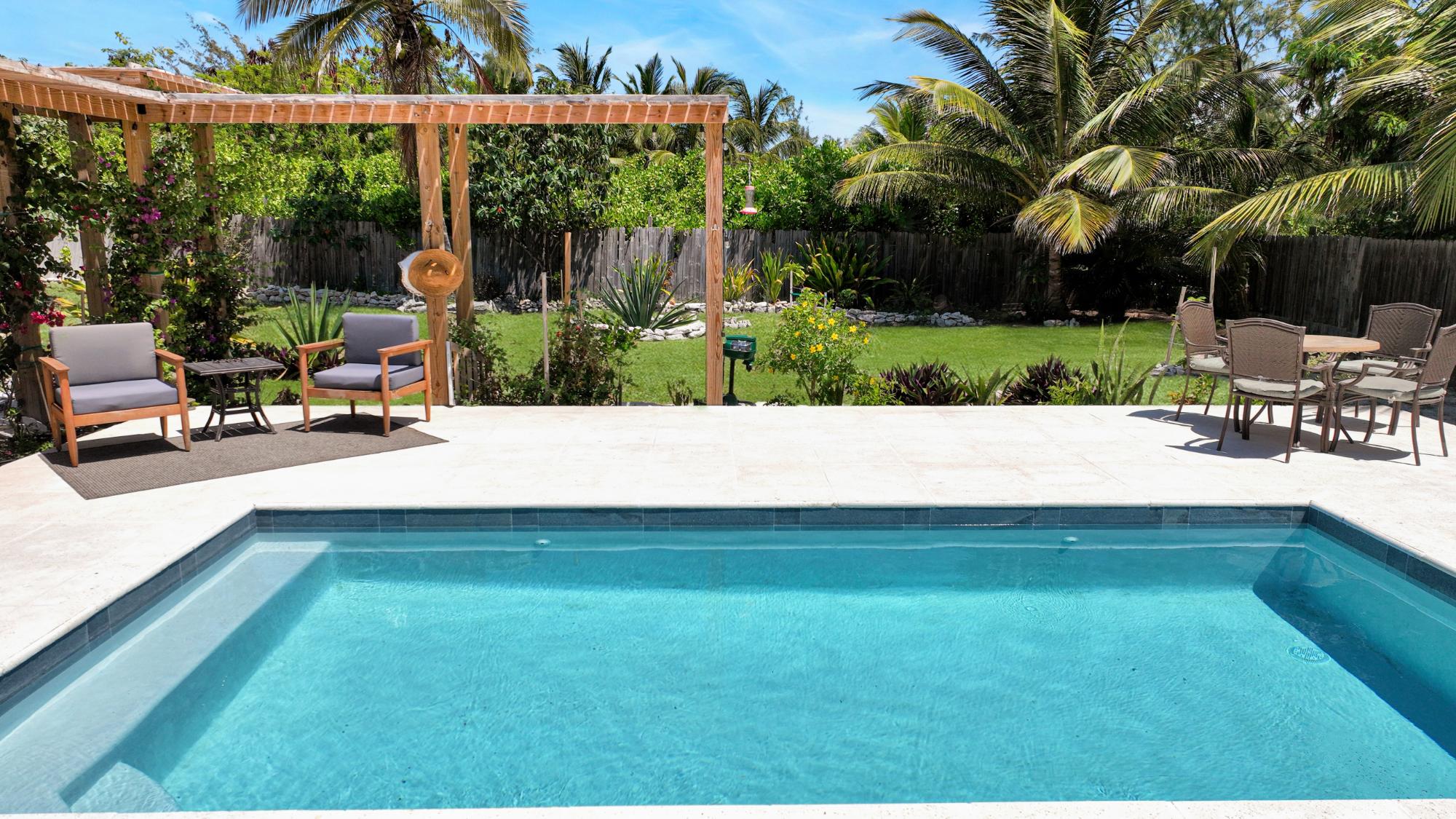 LEEWARD PALMS DELIGHT