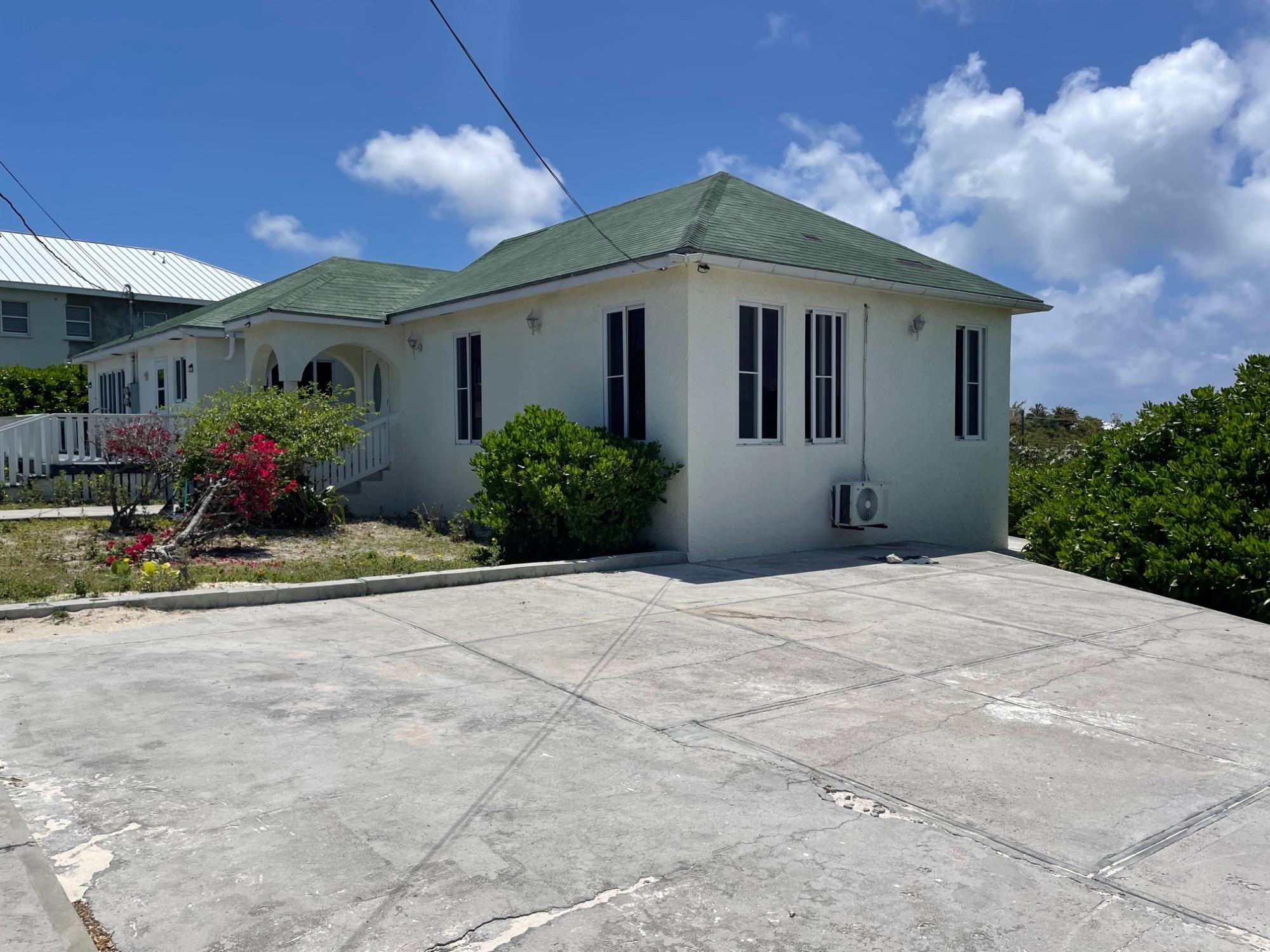 HIGGS VILLA — photo 2