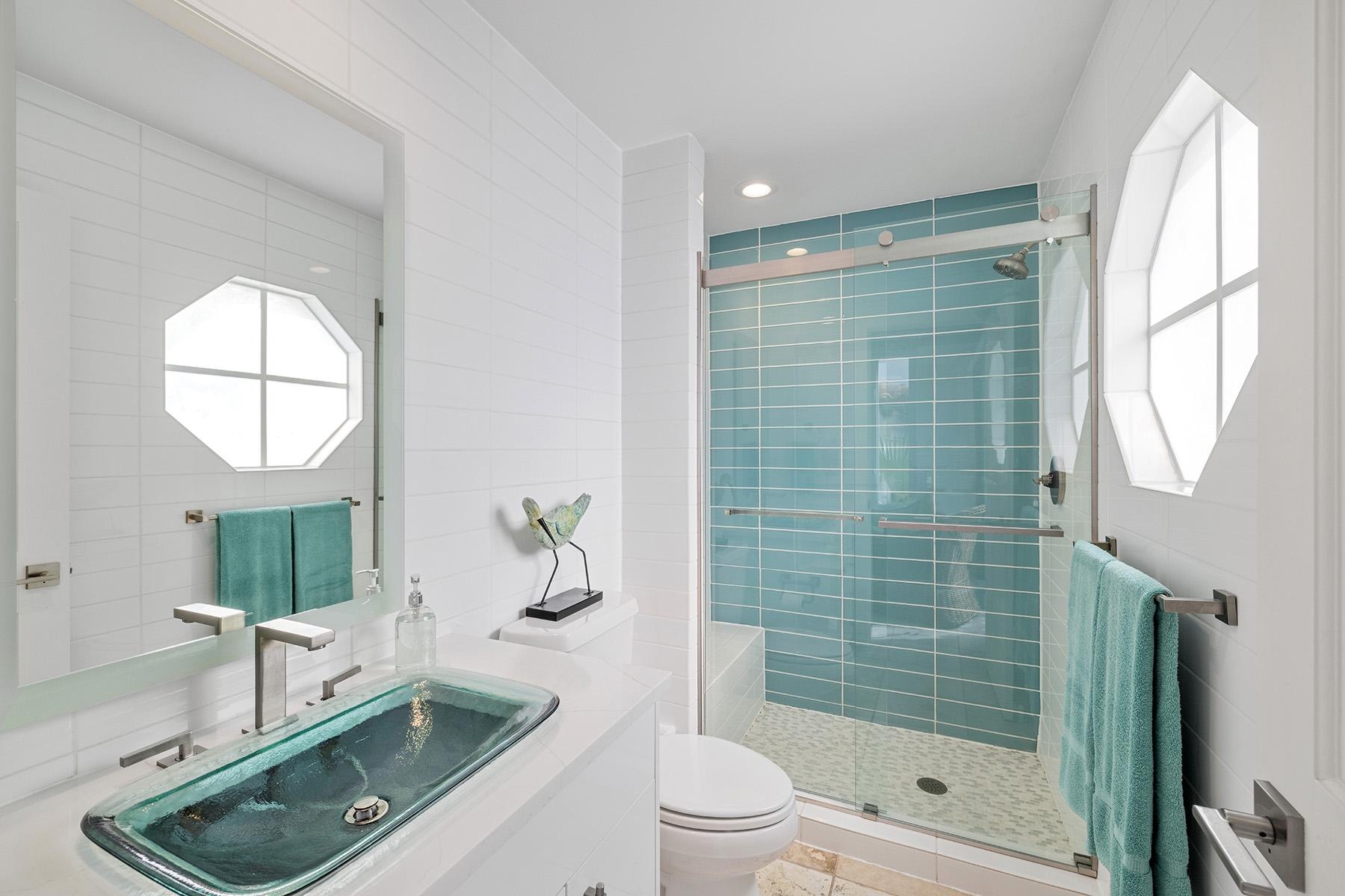 The Mansions 4104 - 2BR Beachfront