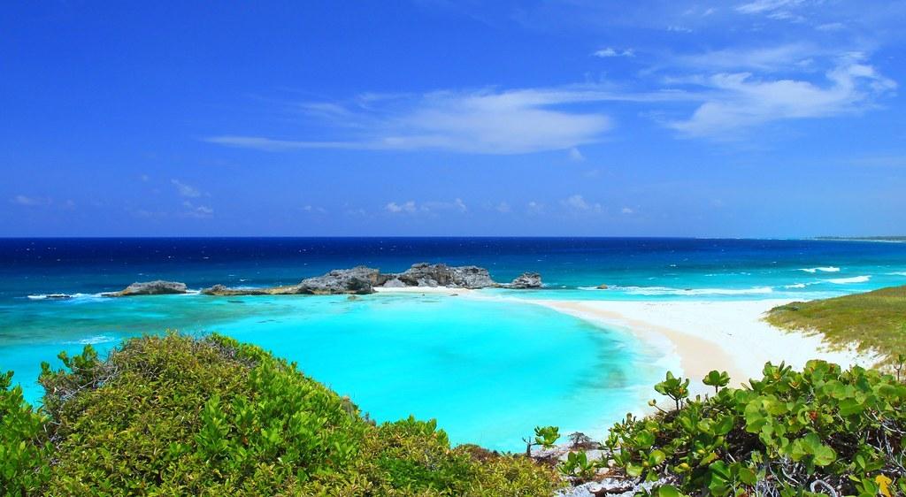 MUDJIN HARBOUR/DRAGON CAY — photo 2