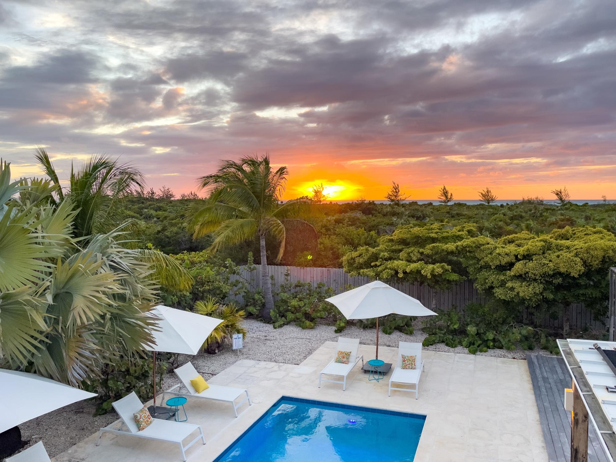 SUNSET BEACH VILLAS — photo 4