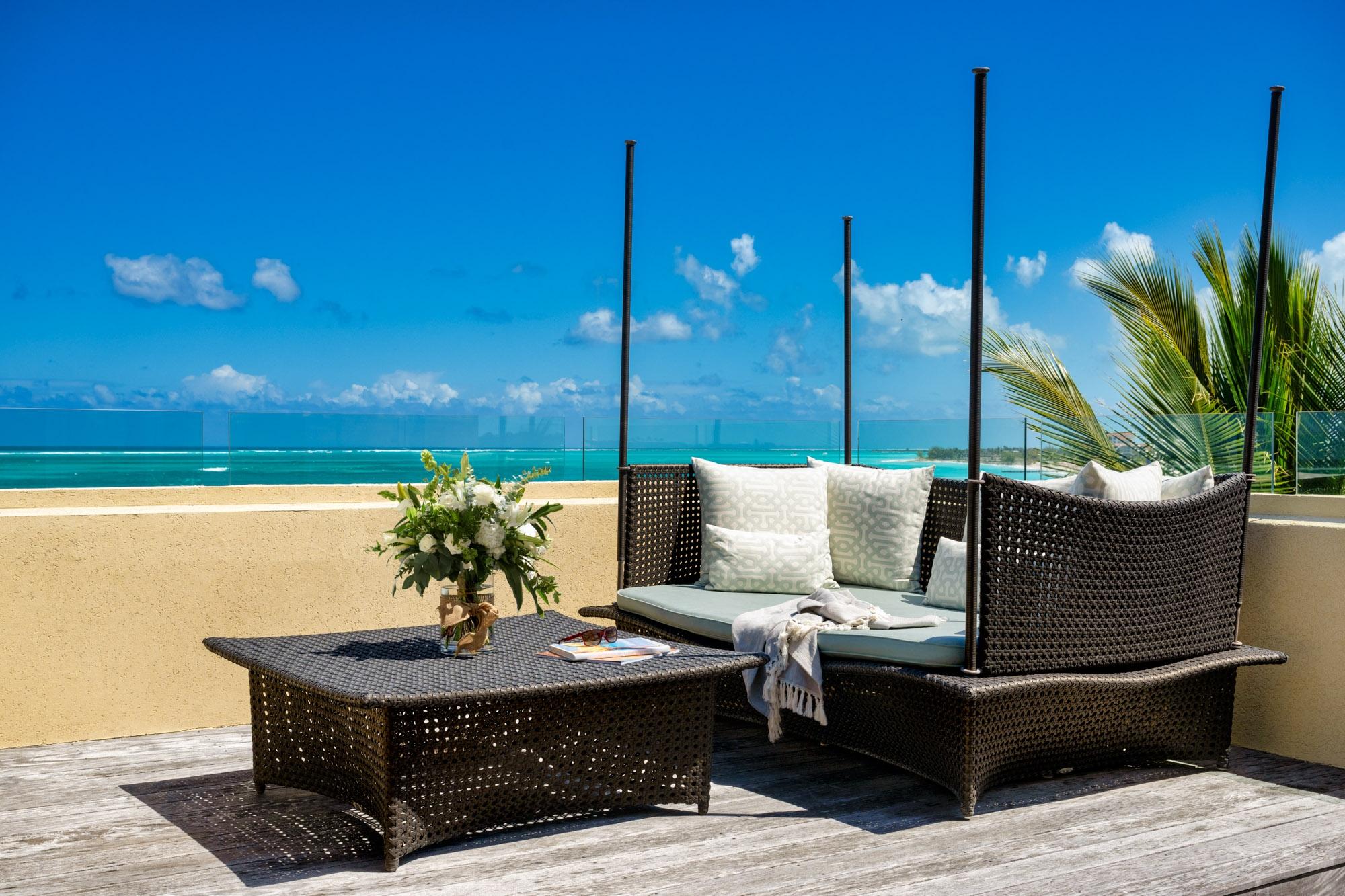 D500 Villas At Grace Bay Club