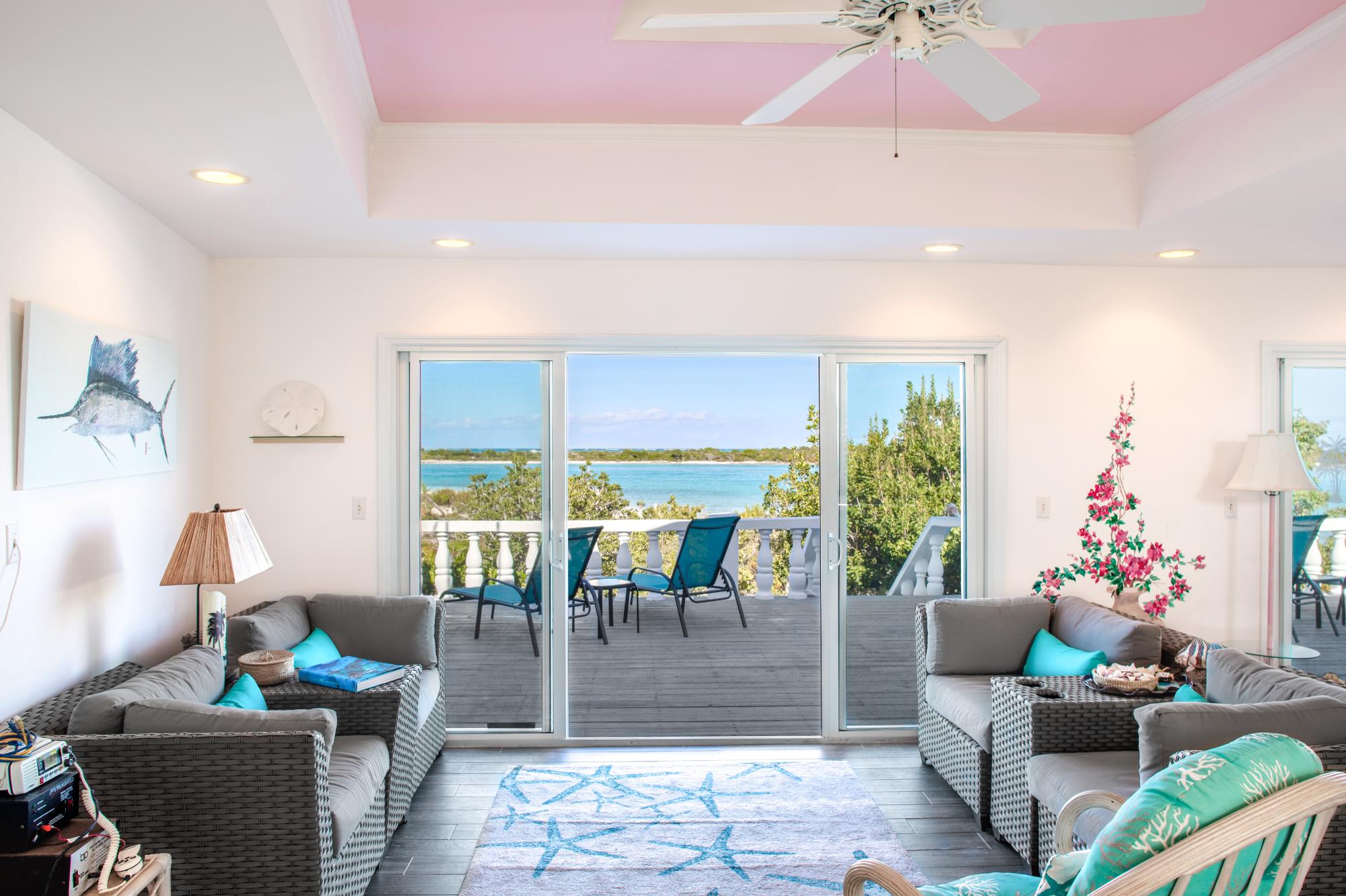 Barracuda Point, Pine Cay