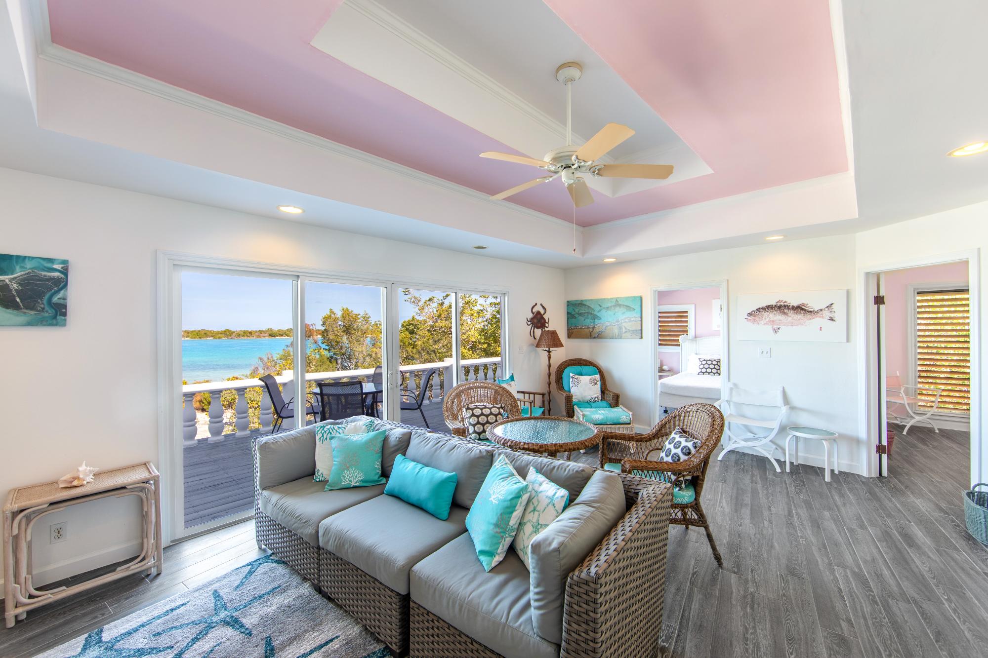 Barracuda Point, Pine Cay